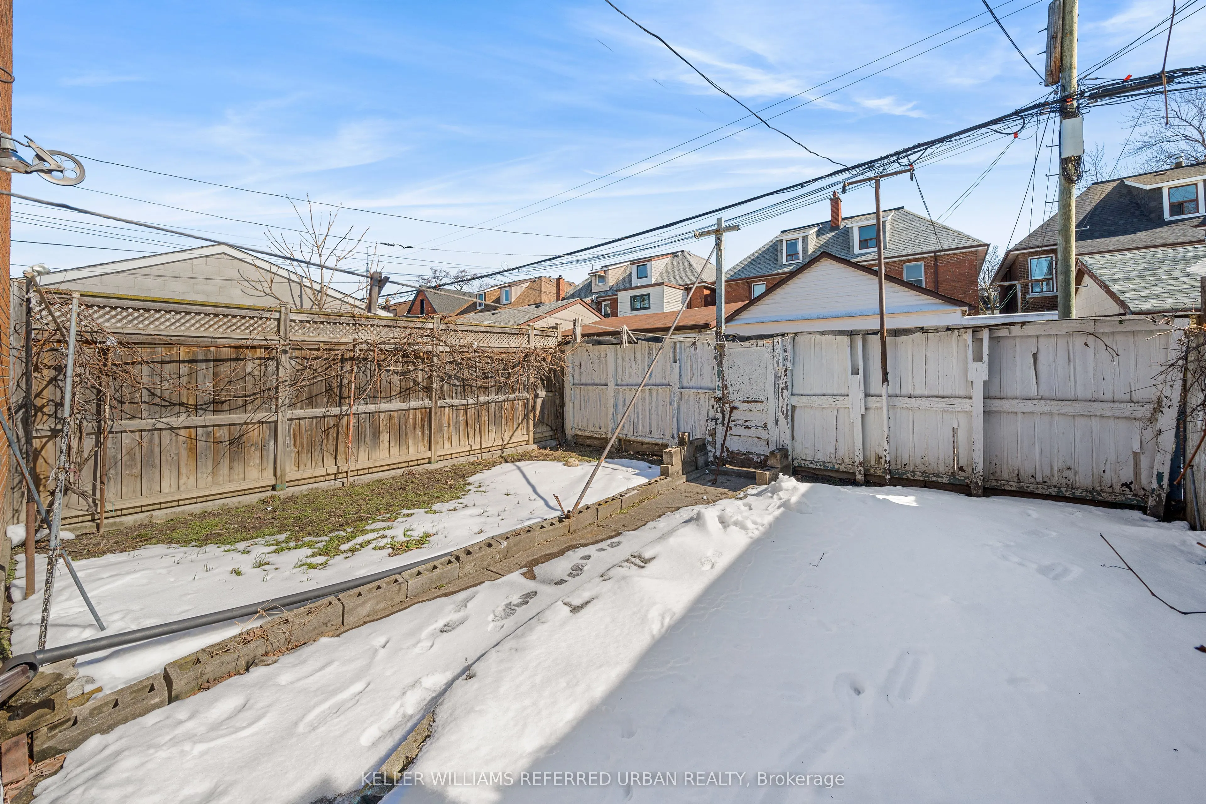 69 Montrose Avenue