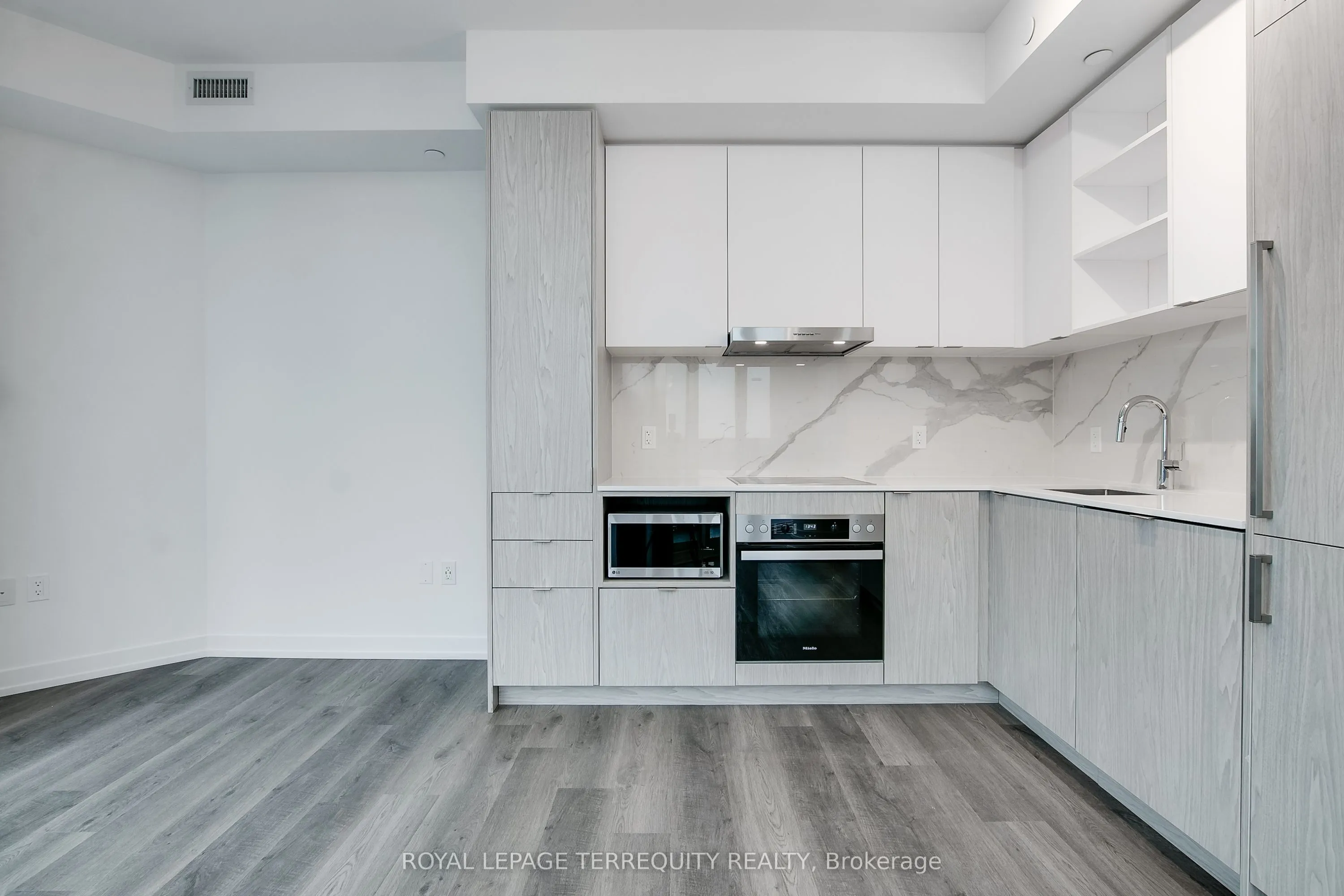 55 Cooper Street, #7708