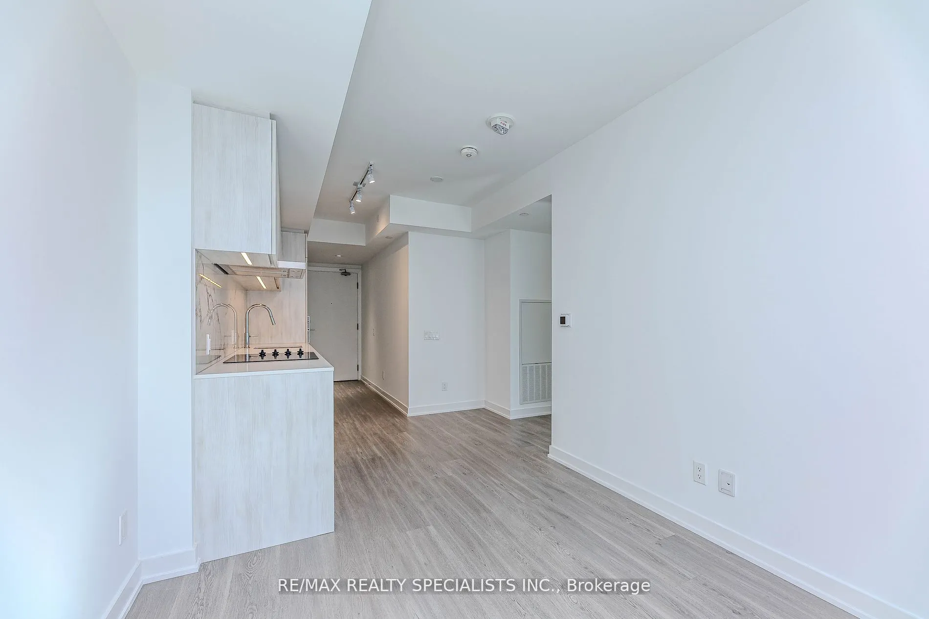 8 Wellesley Street W #1101