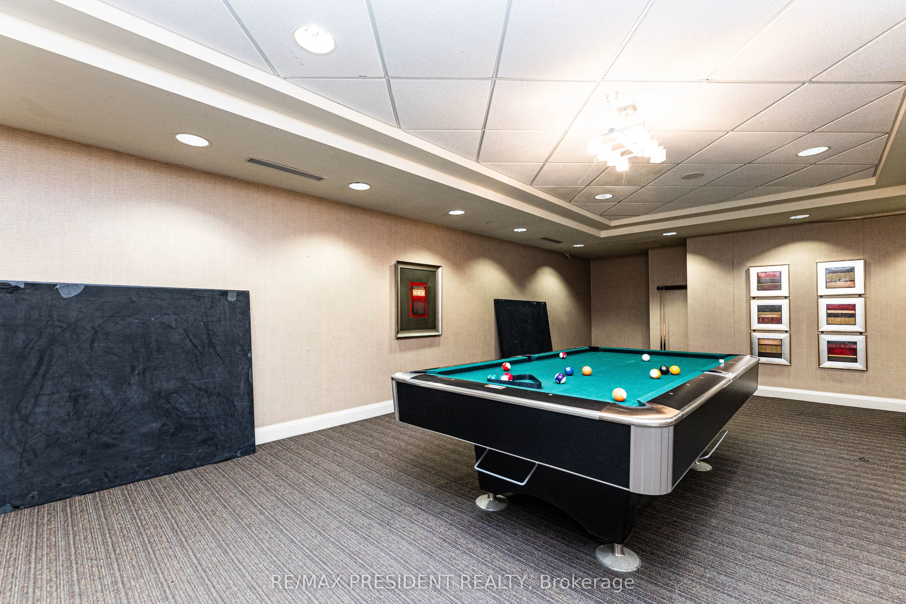 4978 Yonge Street, #1911