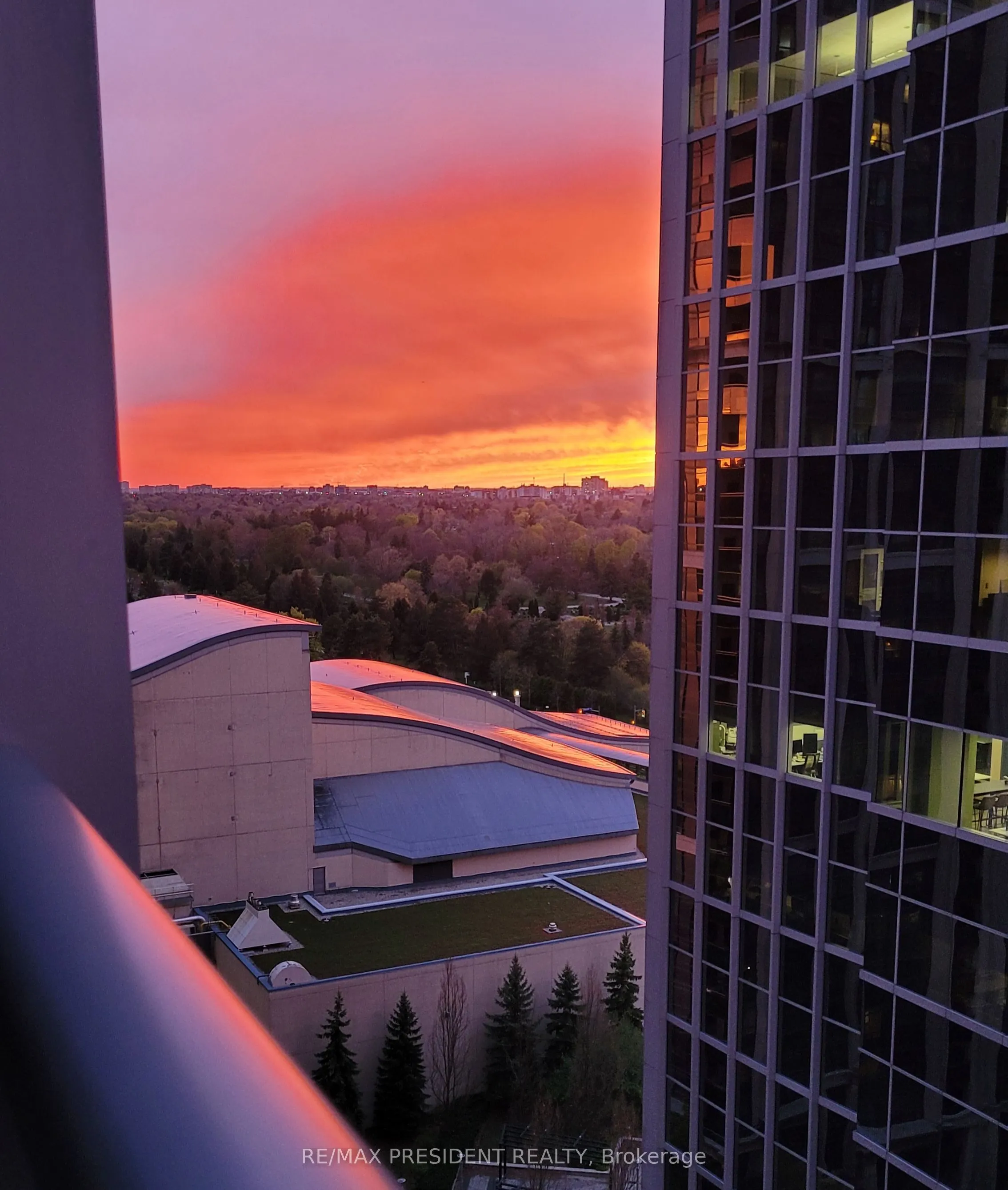 4978 Yonge Street, #1911