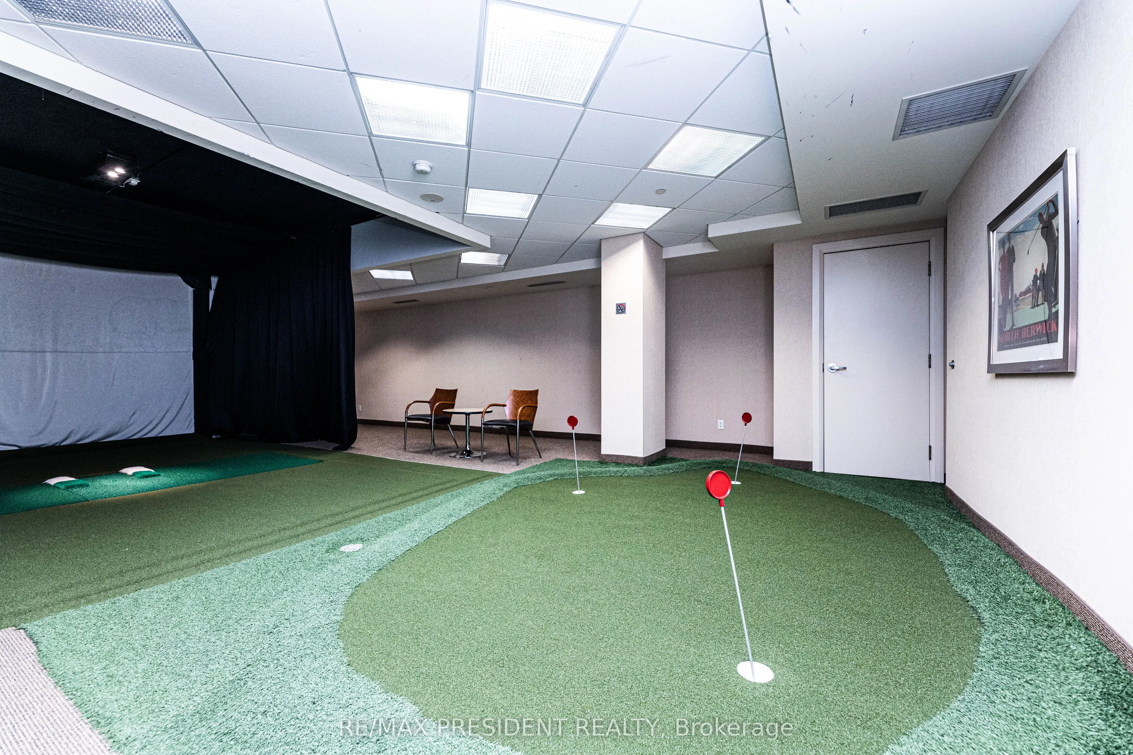 4978 Yonge Street, #1911