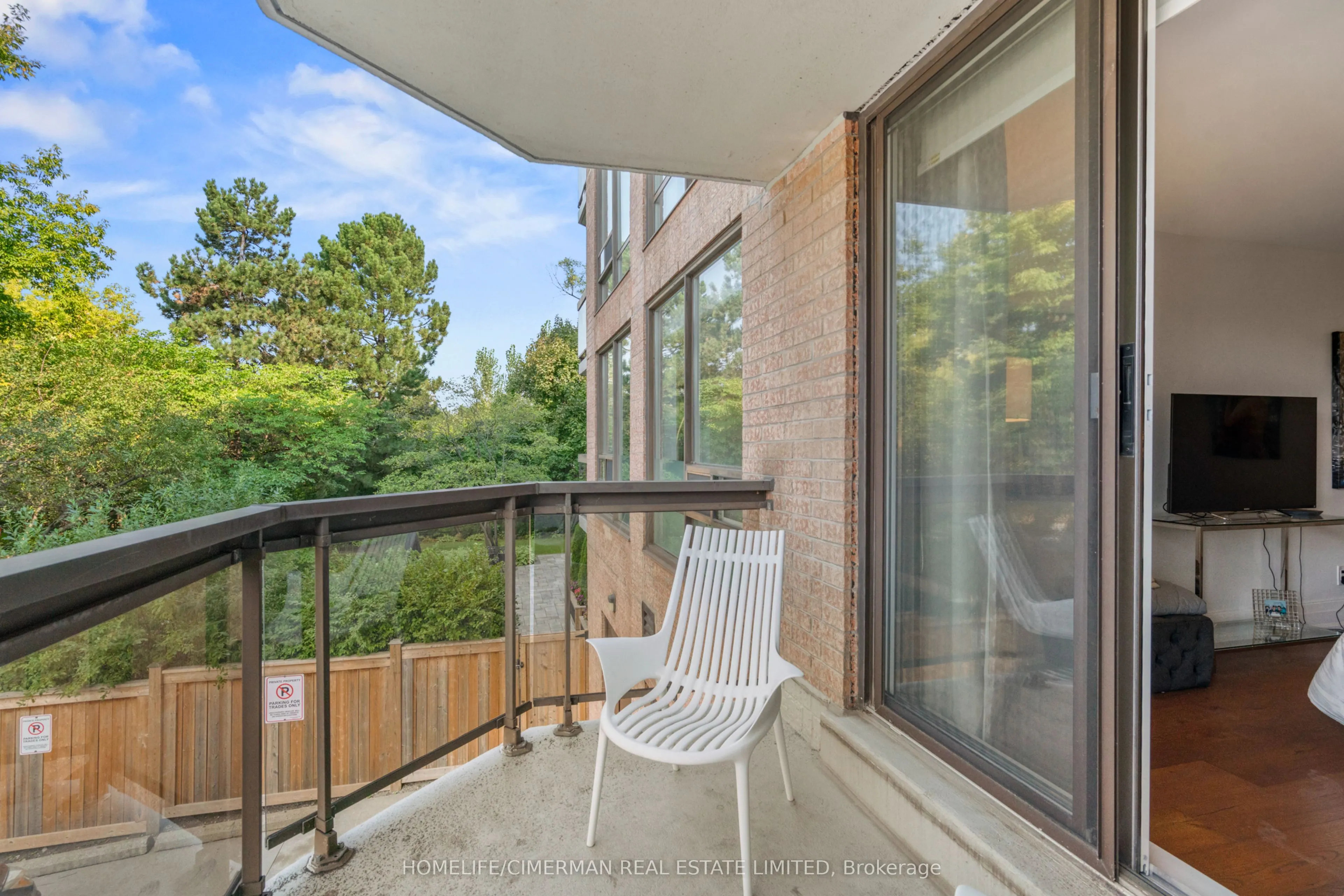 96 Fifeshire Road, #204