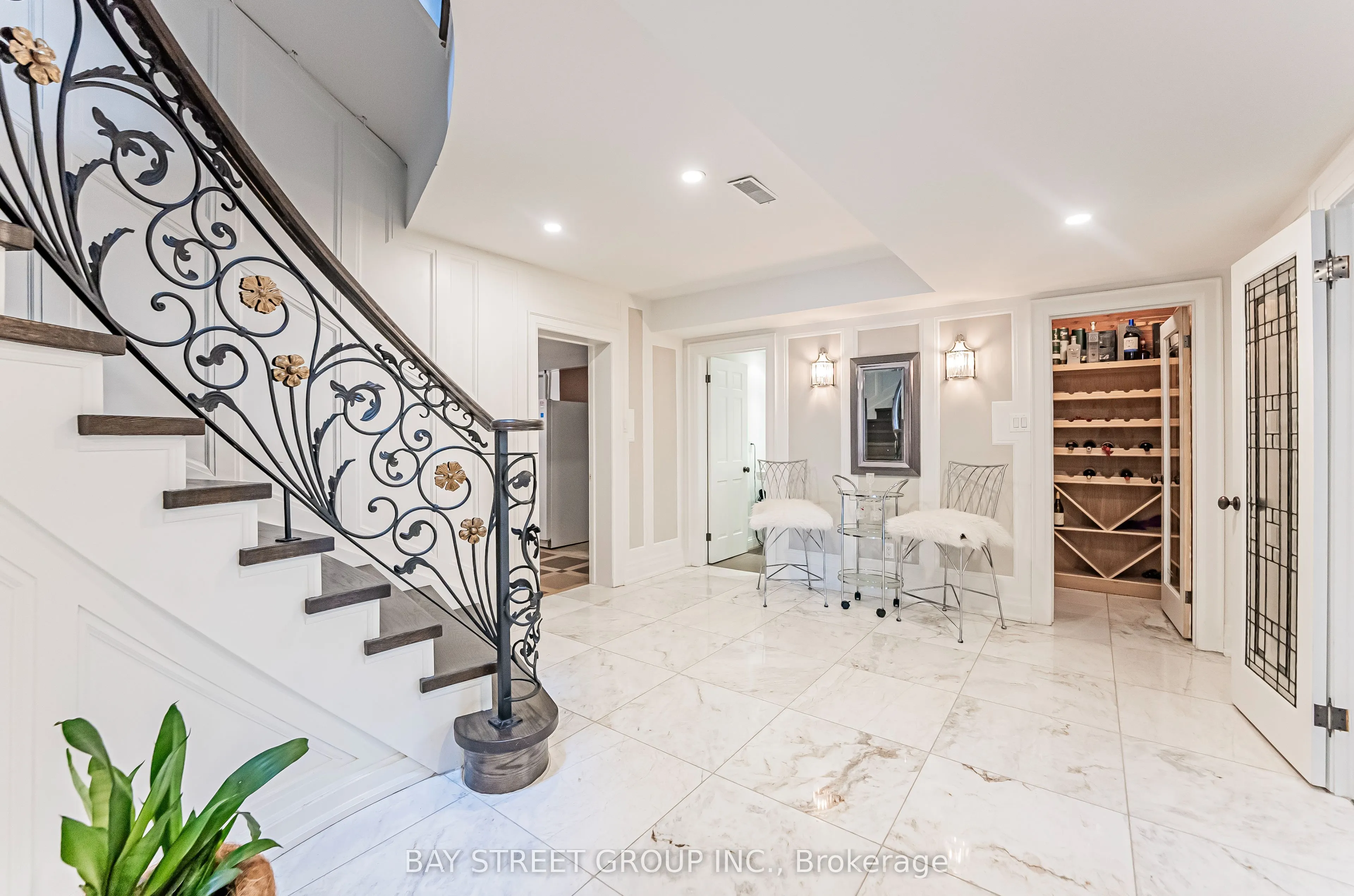 6 Penwood Crescent