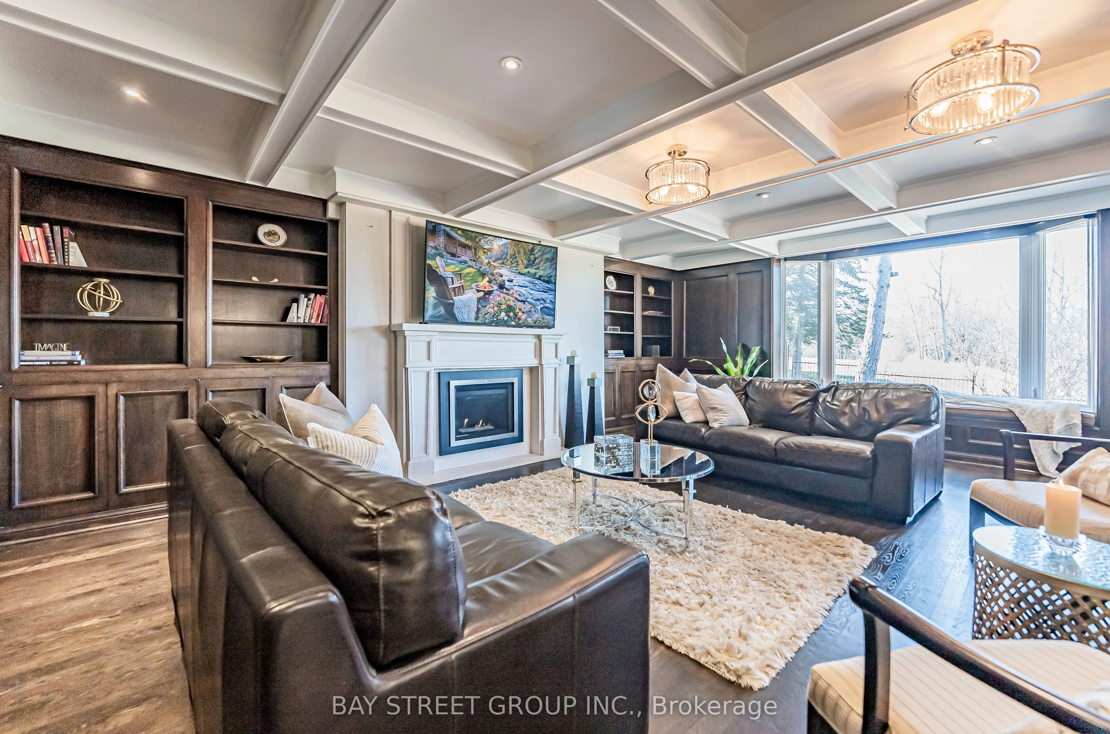 6 Penwood Crescent