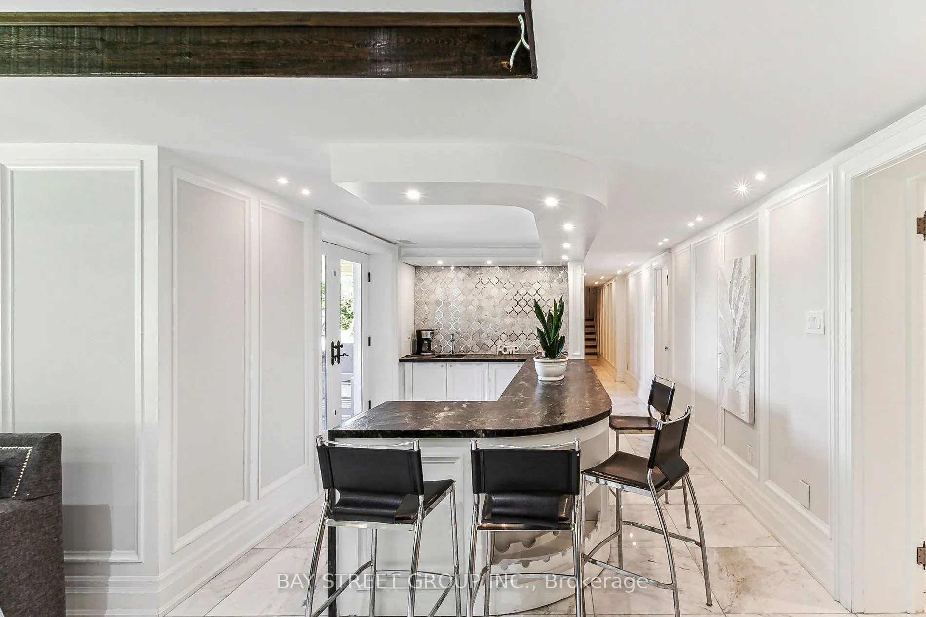 6 Penwood Crescent