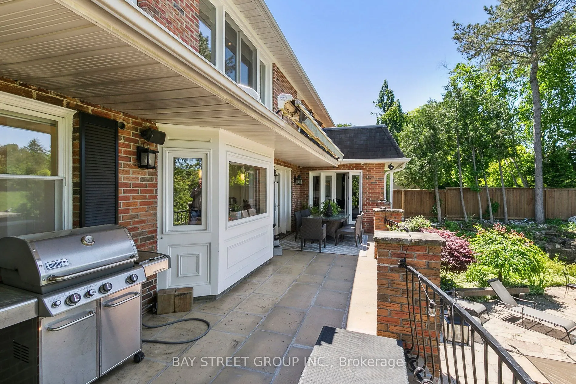 6 Penwood Crescent