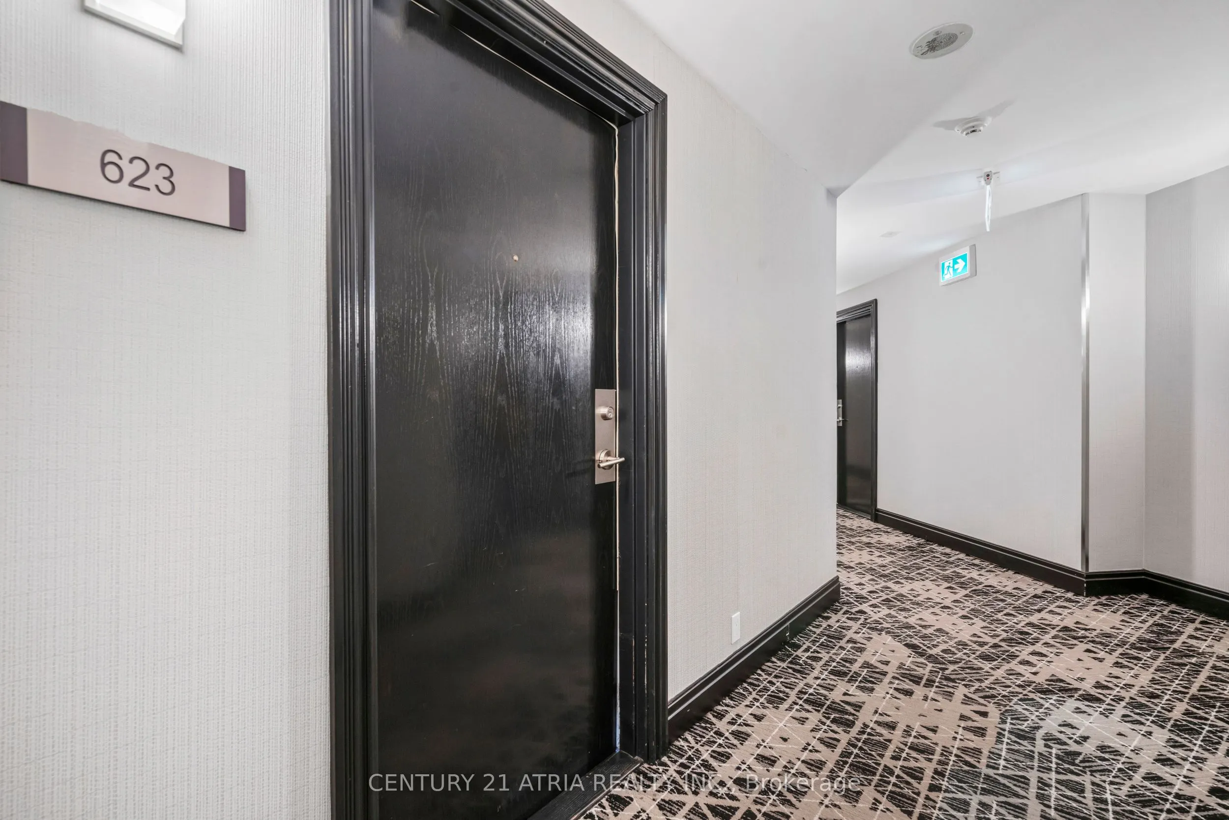 1720 Eglinton Avenue E #623