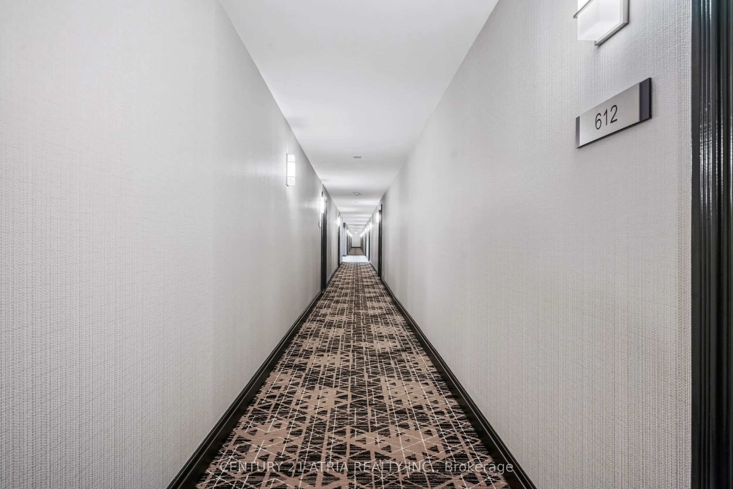 1720 Eglinton Avenue E #623