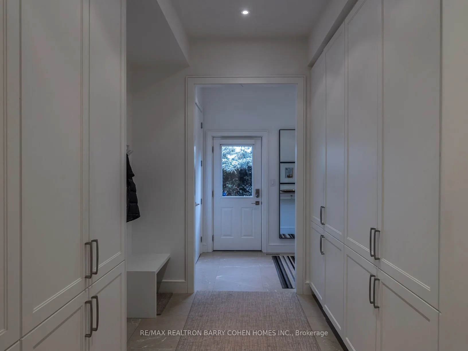 148 Highland Crescent