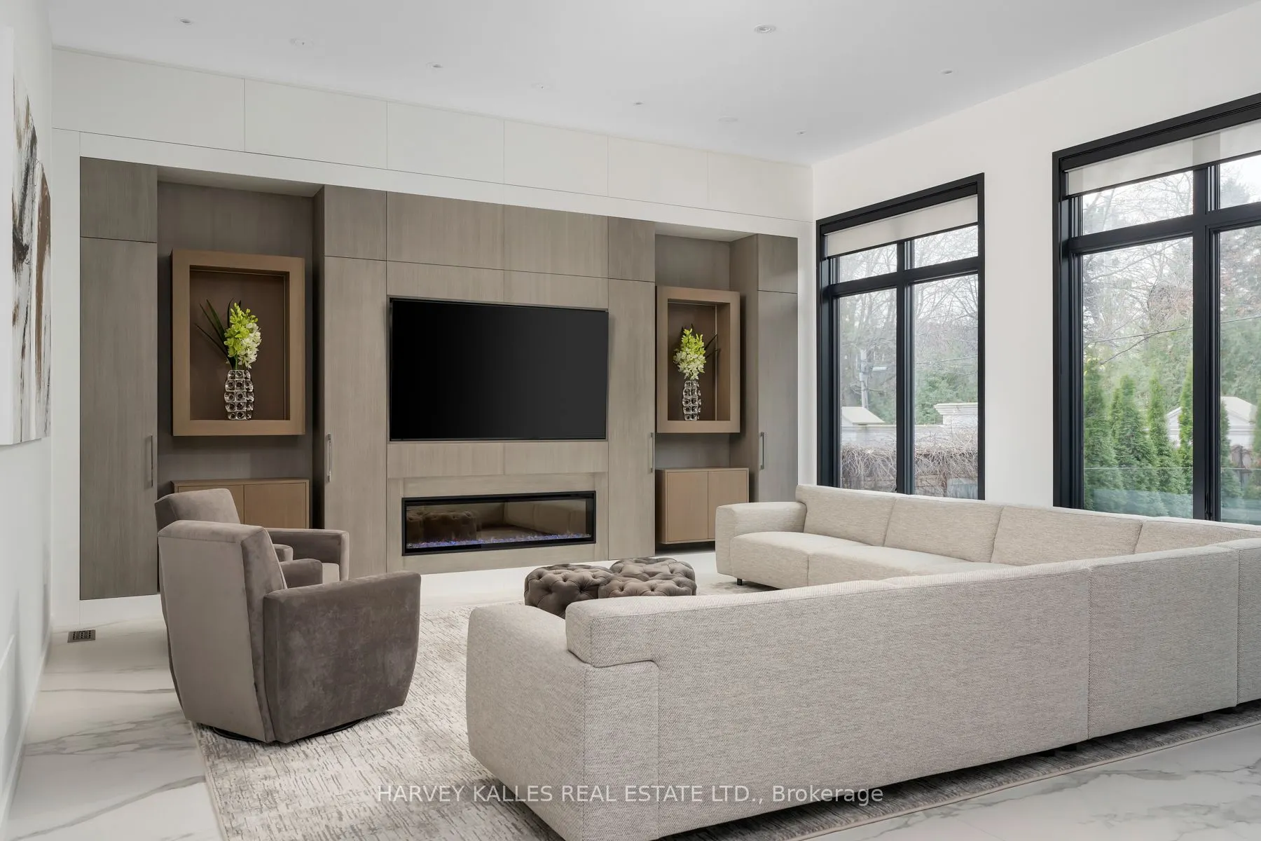 474 Russell Hill Road