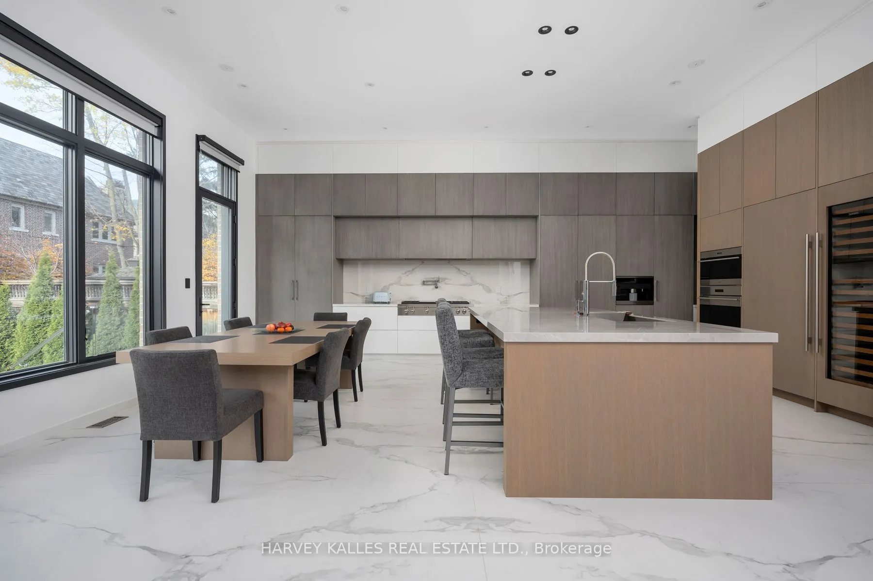 474 Russell Hill Road