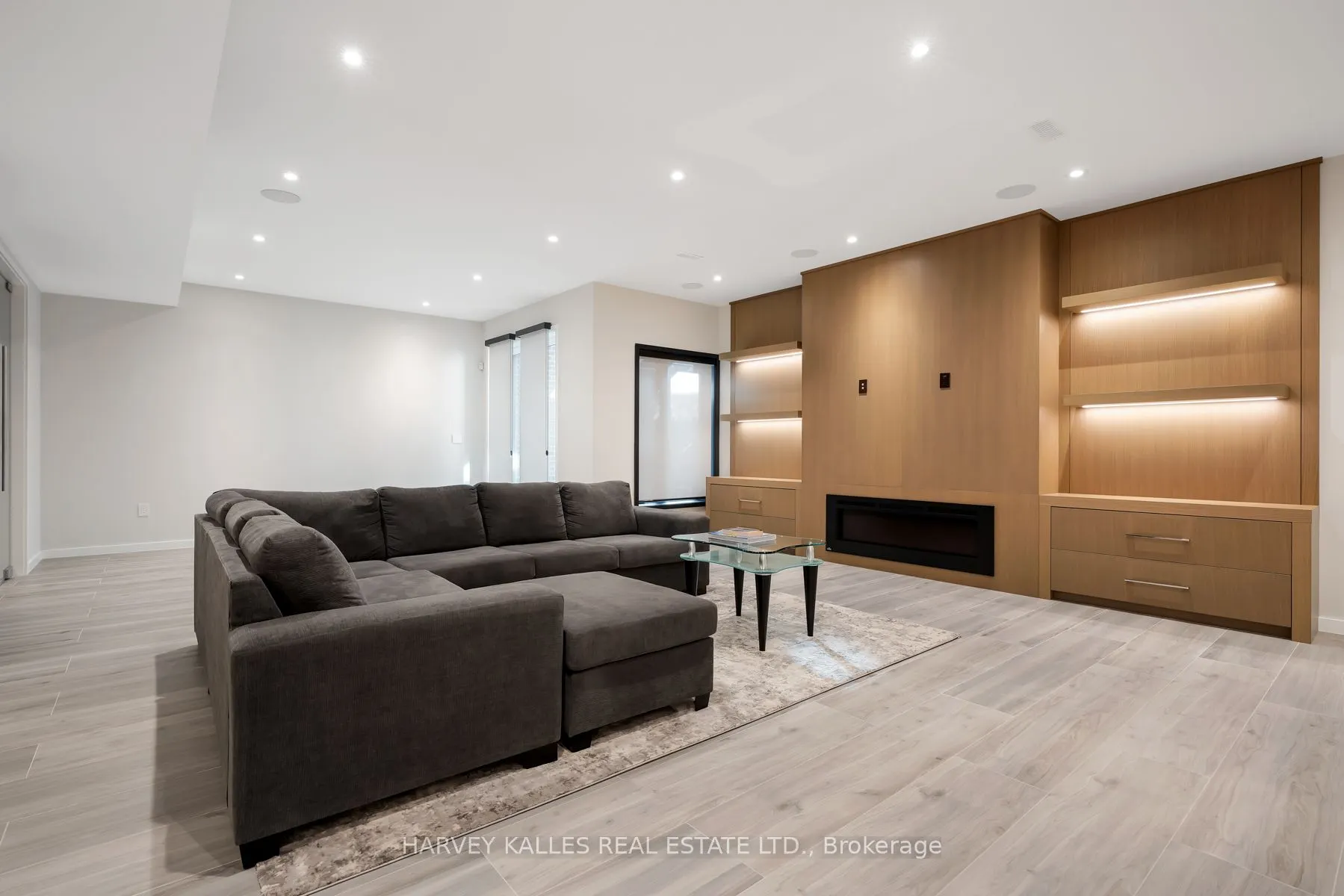 474 Russell Hill Road