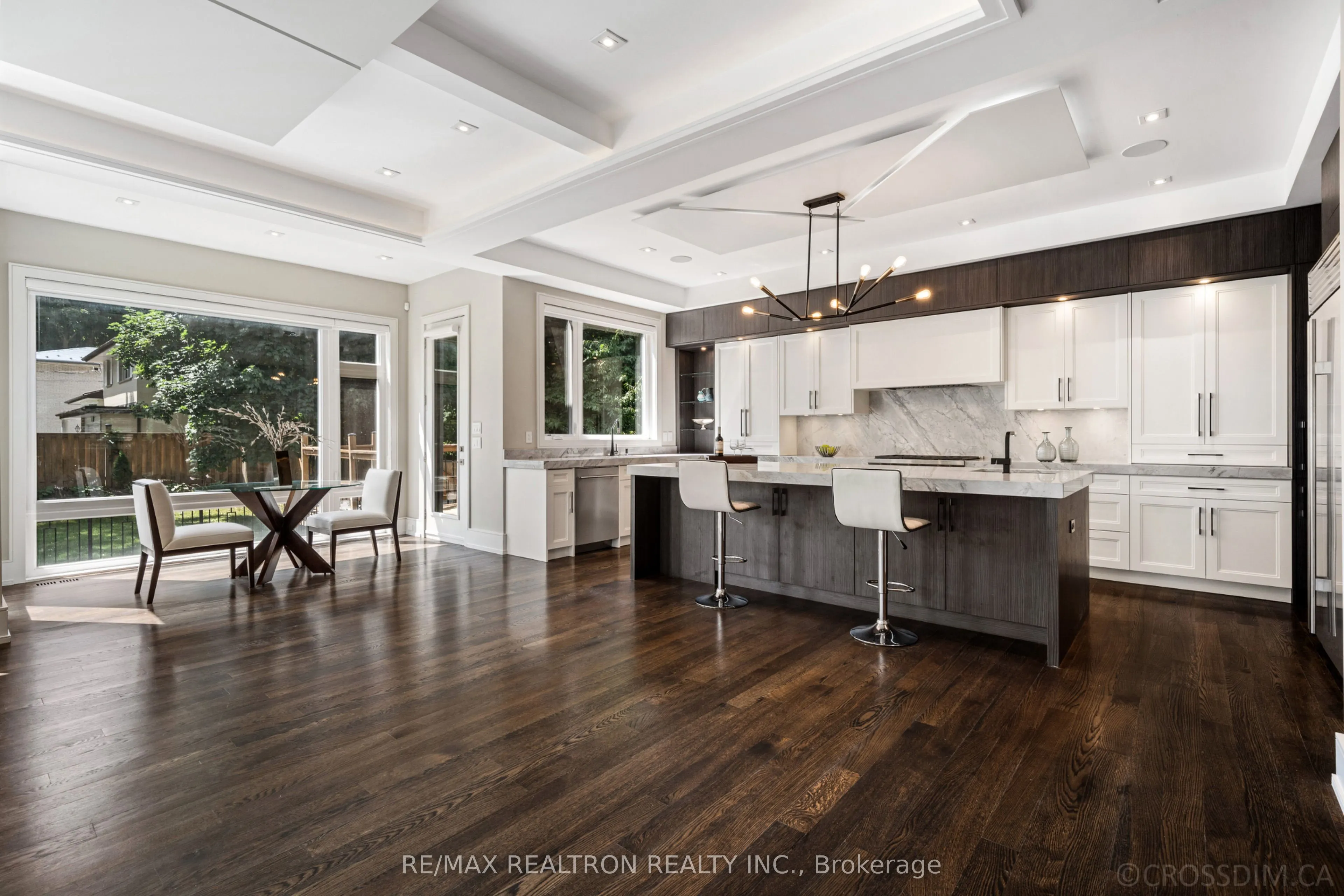 225 Northwood Drive