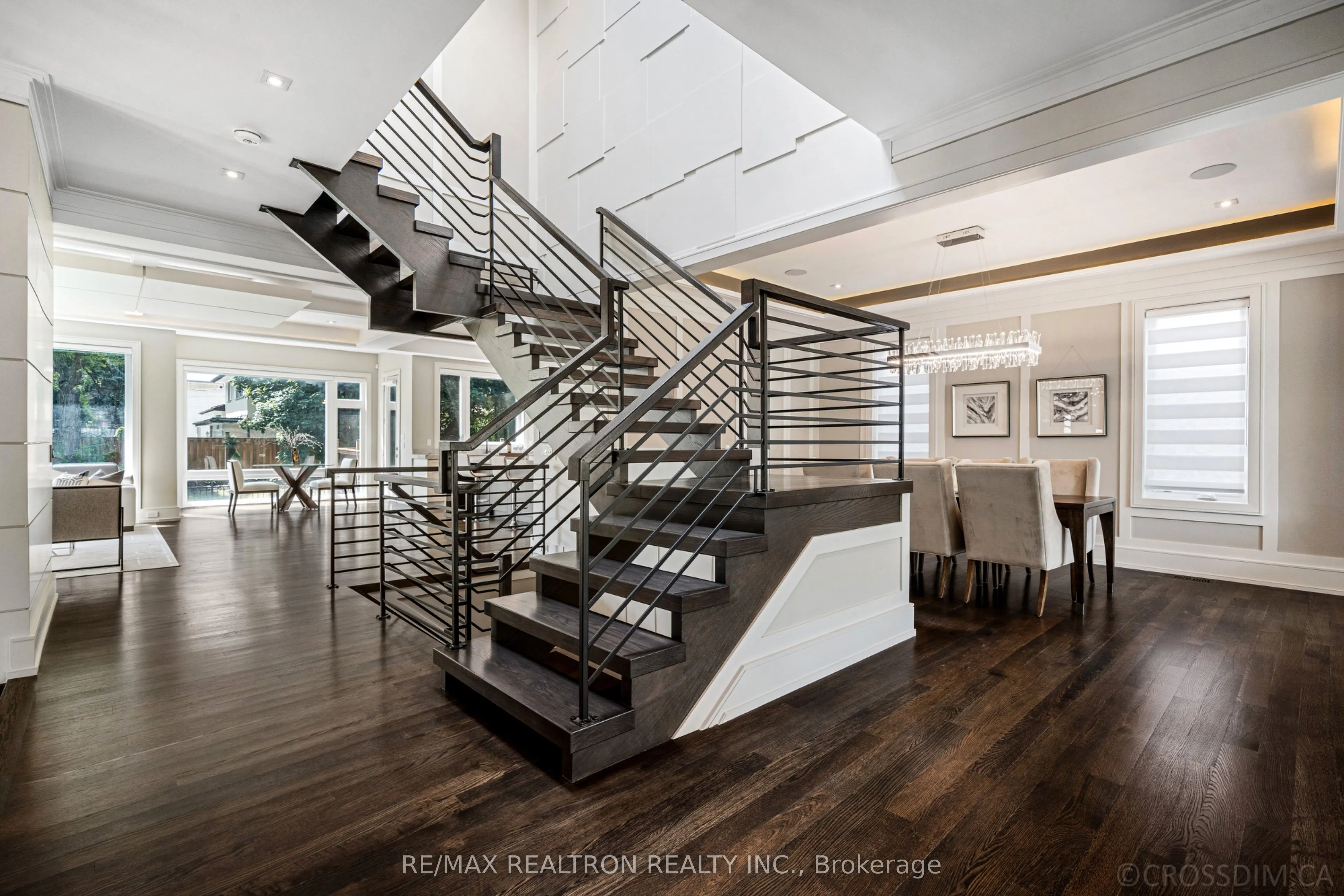 225 Northwood Drive