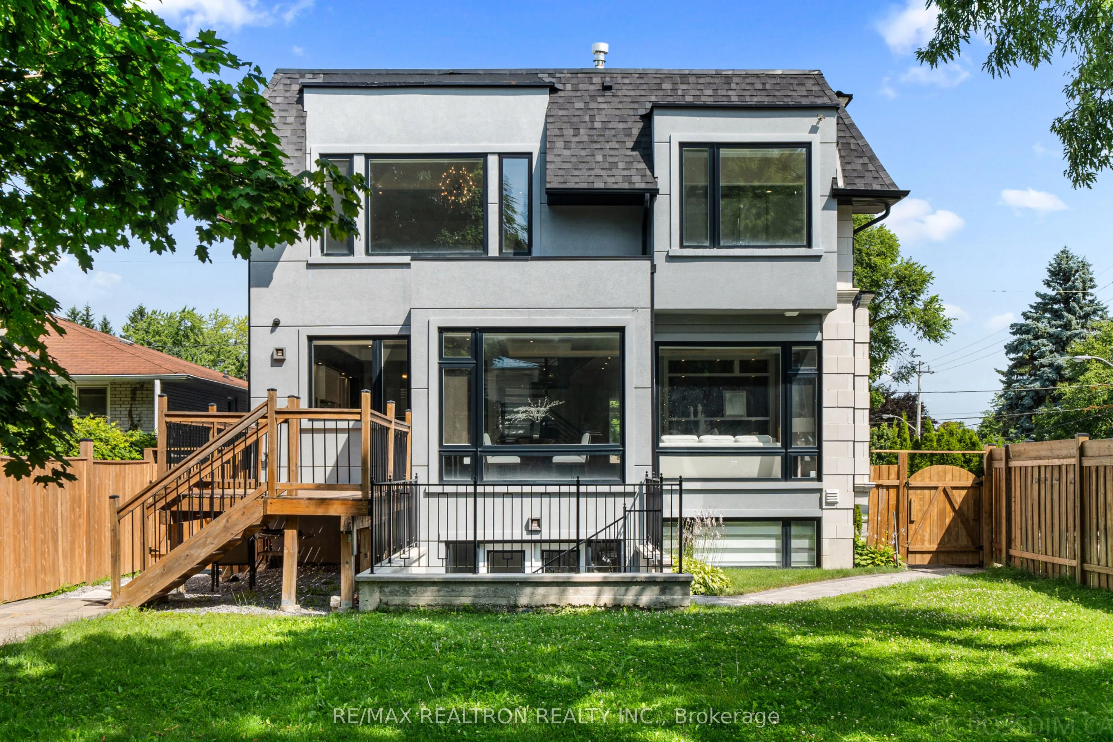 225 Northwood Drive