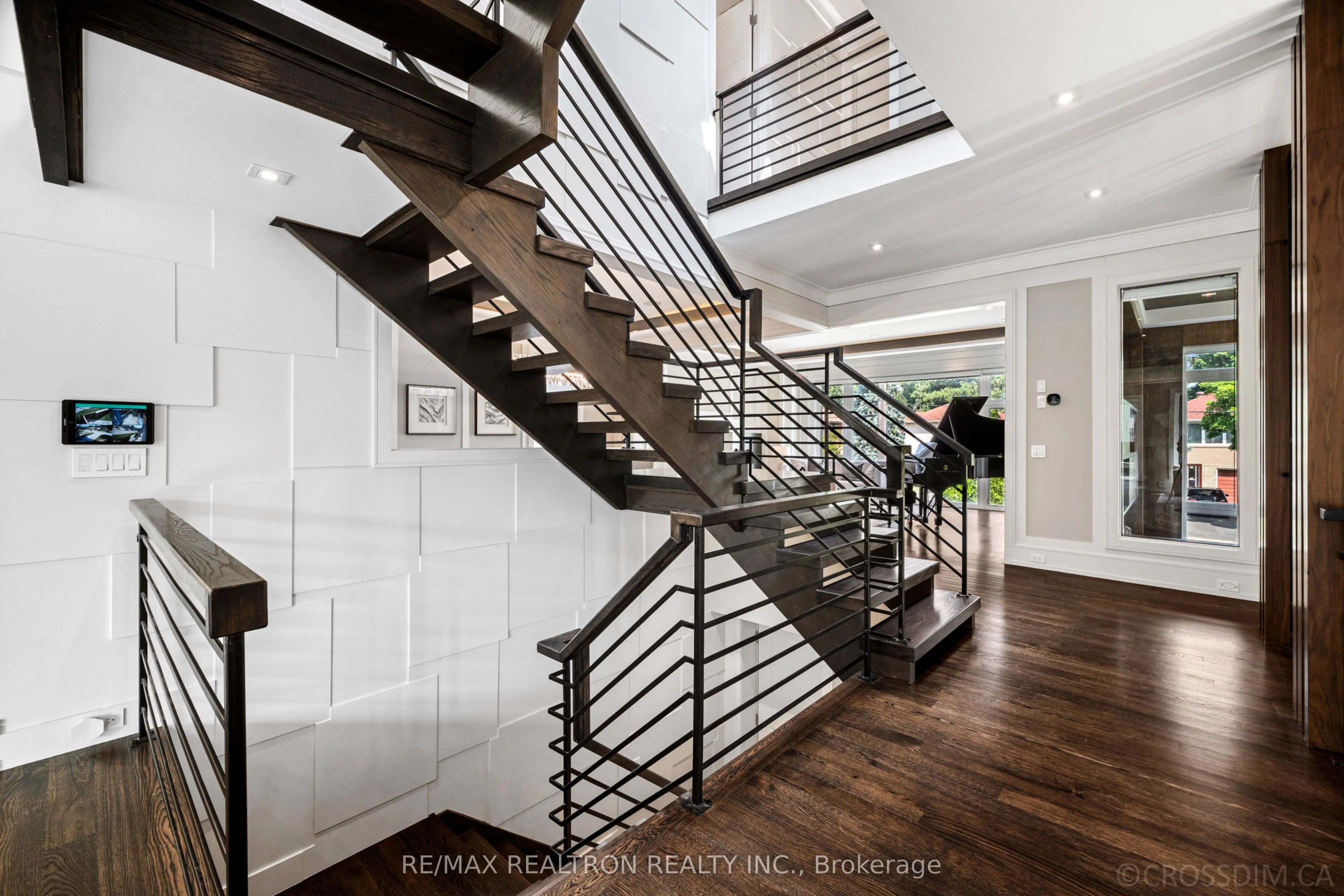 225 Northwood Drive