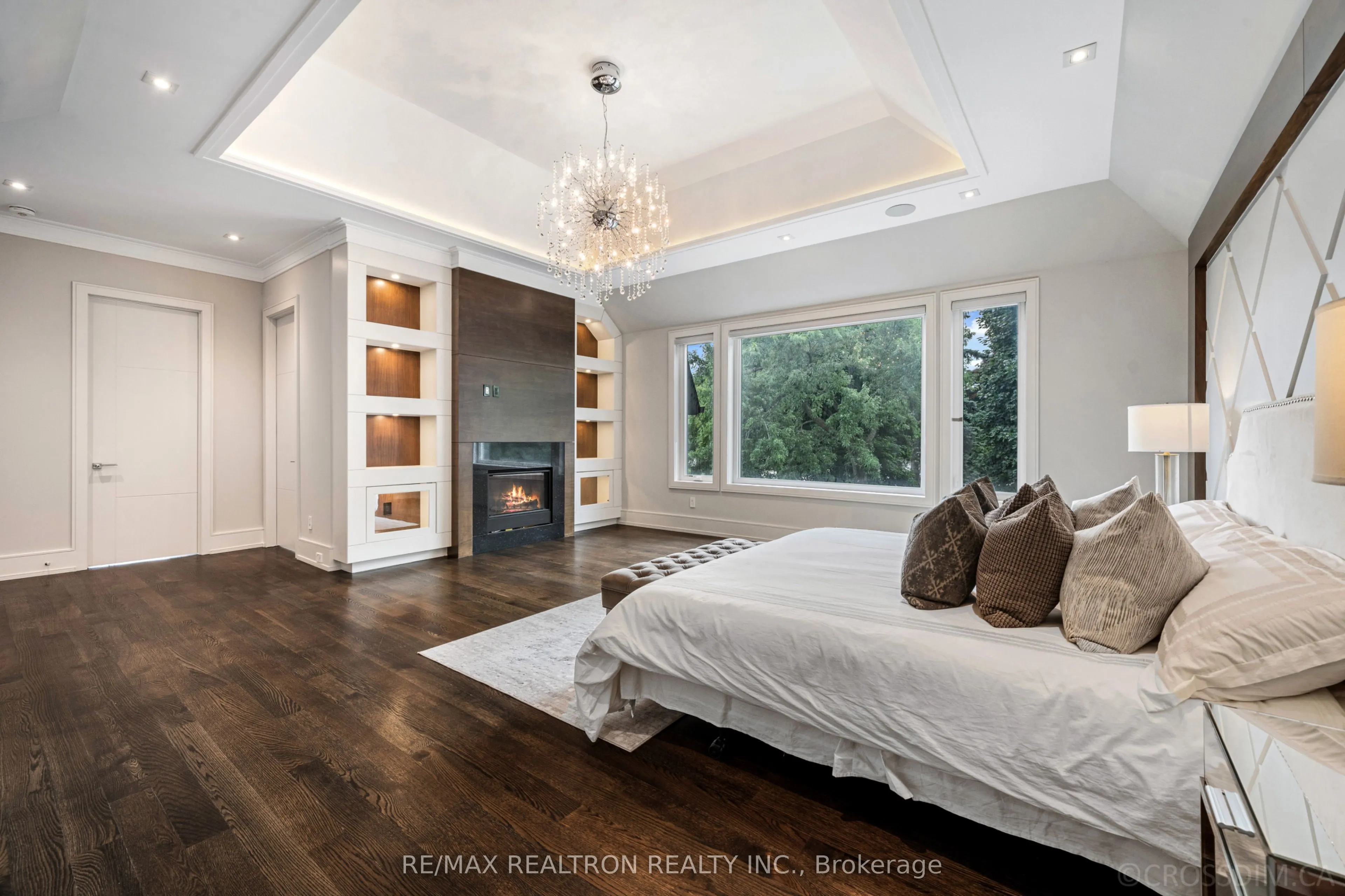 225 Northwood Drive