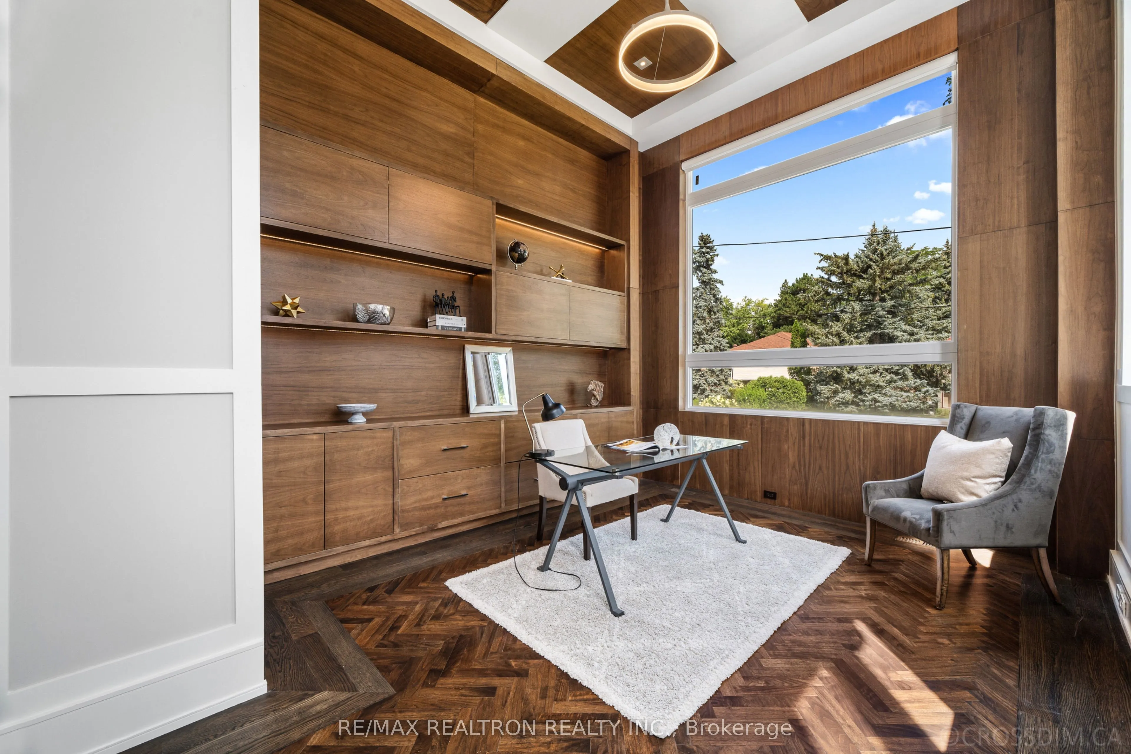 225 Northwood Drive