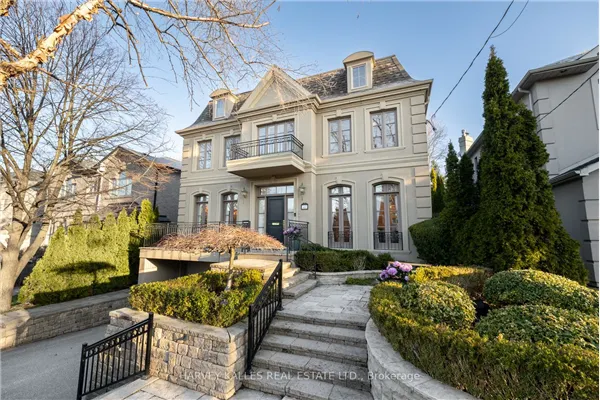 40 Munro Boulevard