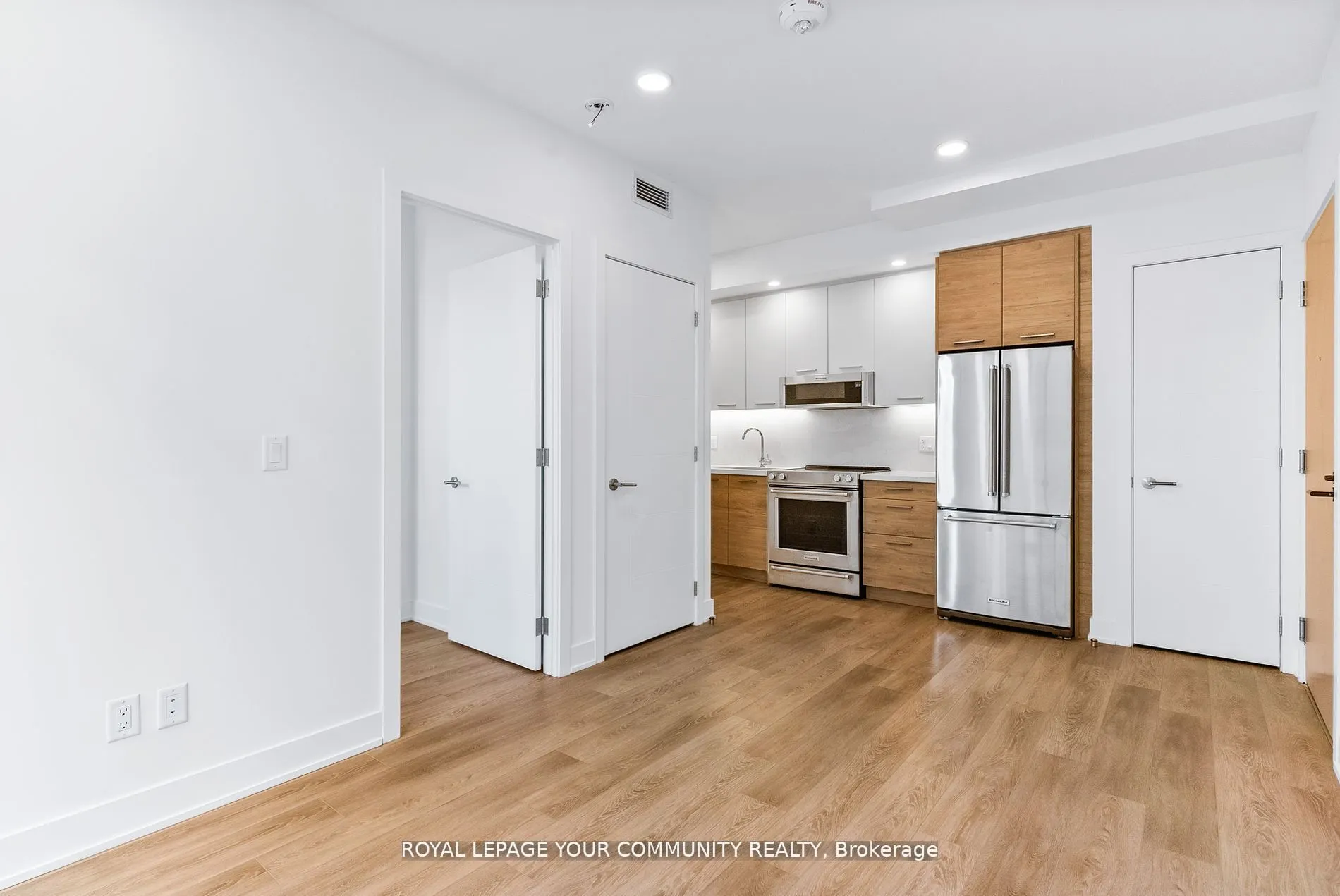 200 Redpath Avenue #303
