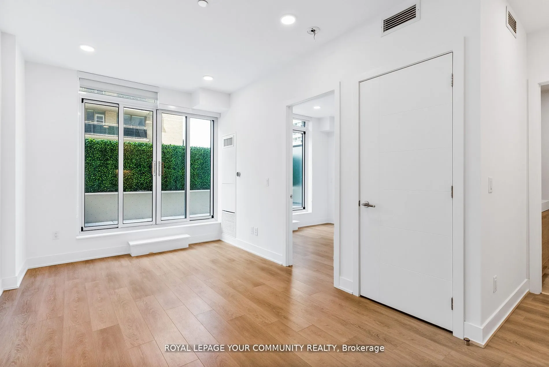 200 Redpath Avenue #303