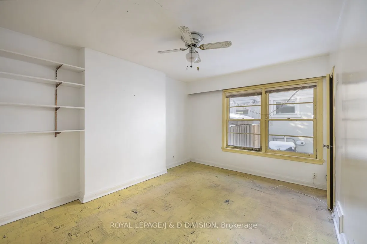 10 Campbell Crescent