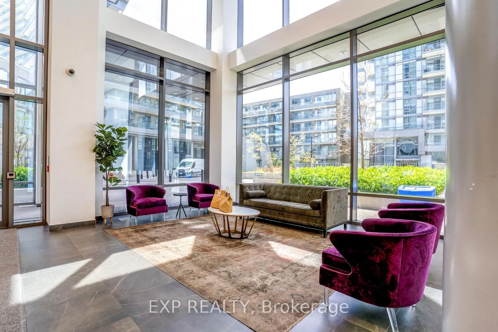 56 Forest Manor Road, #1010