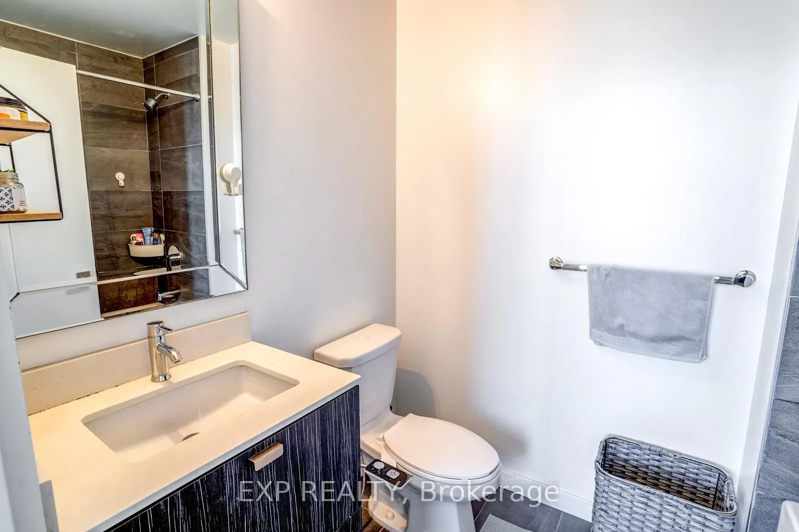 56 Forest Manor Road, #1010