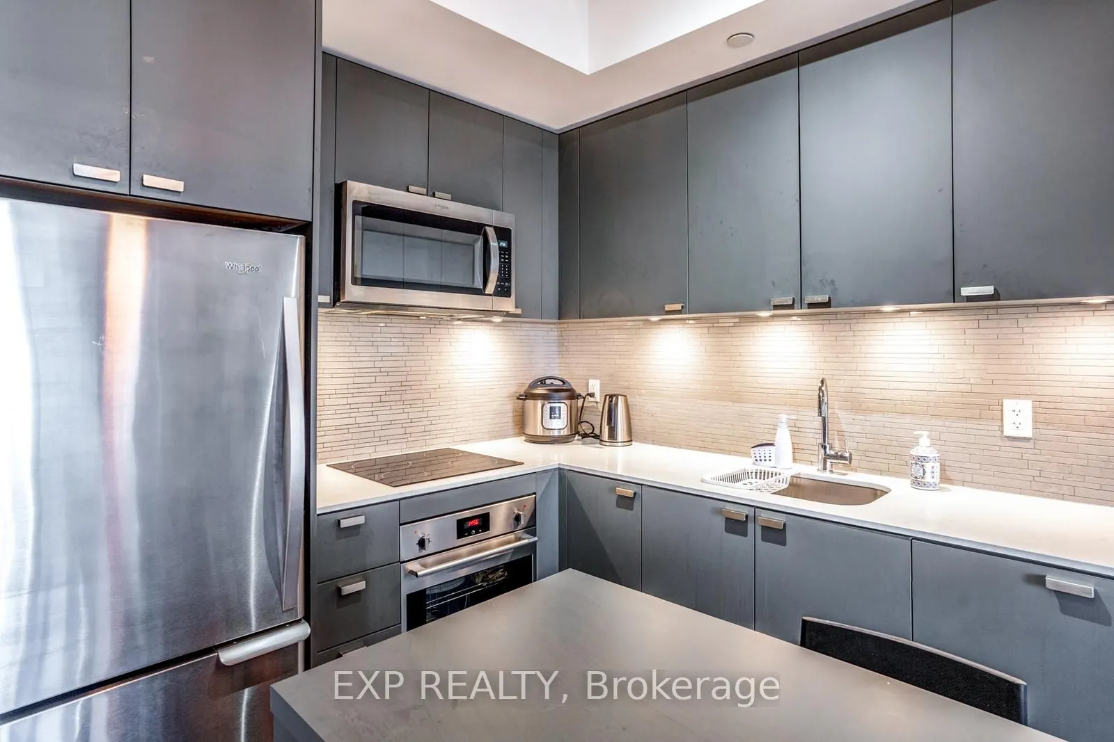 56 Forest Manor Road, #1010