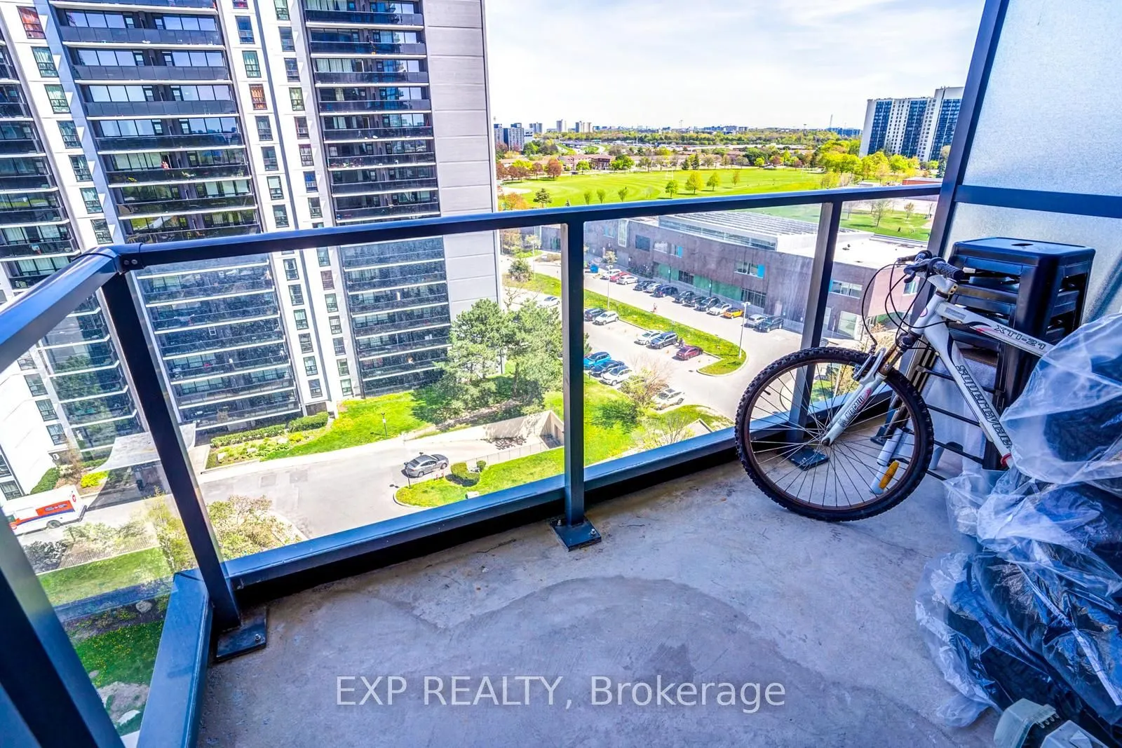 56 Forest Manor Road, #1010