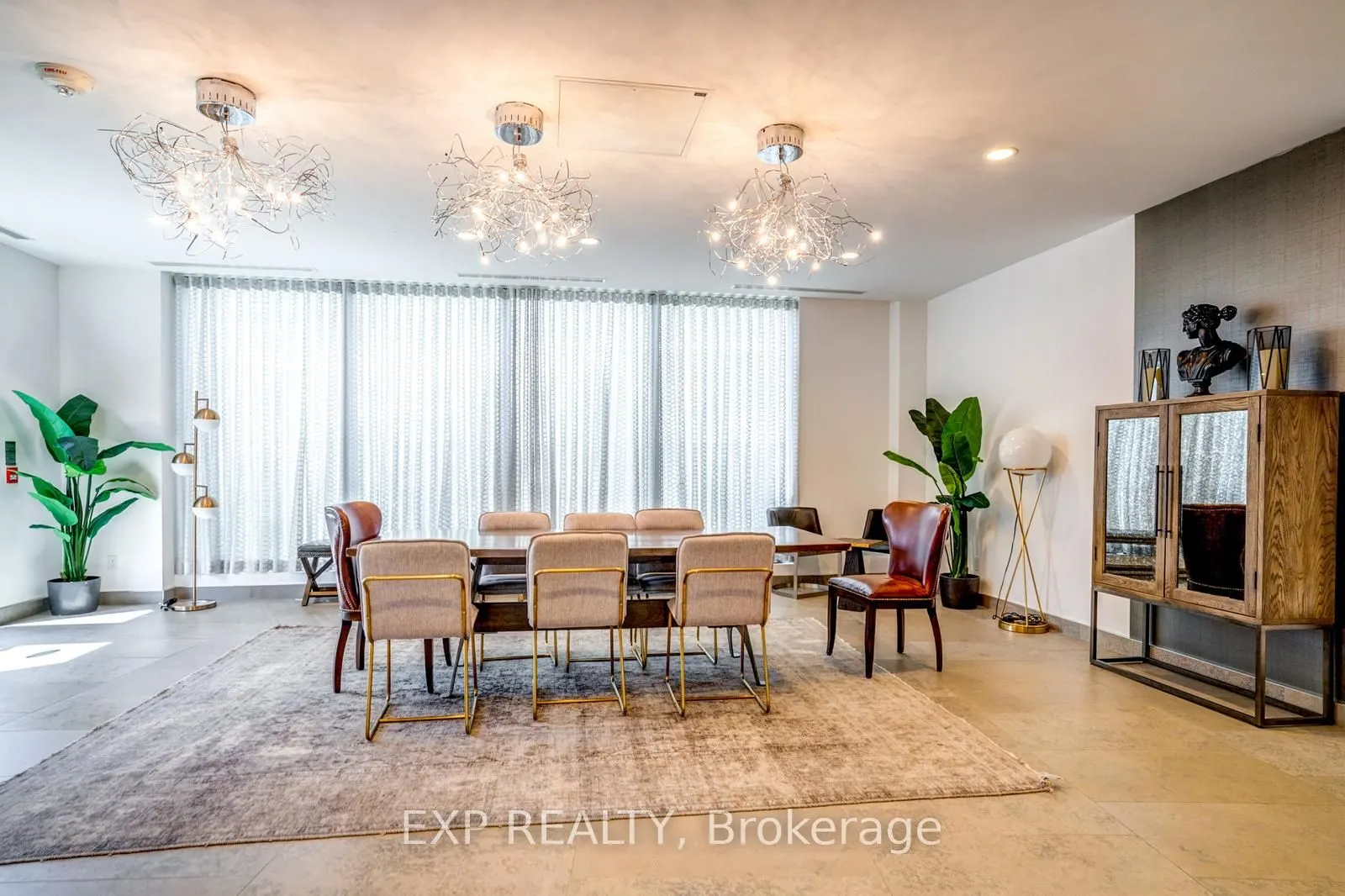 56 Forest Manor Road, #1010