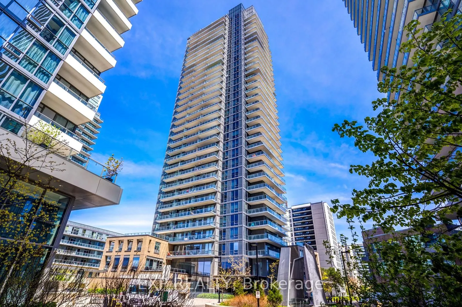 56 Forest Manor Road, #1010