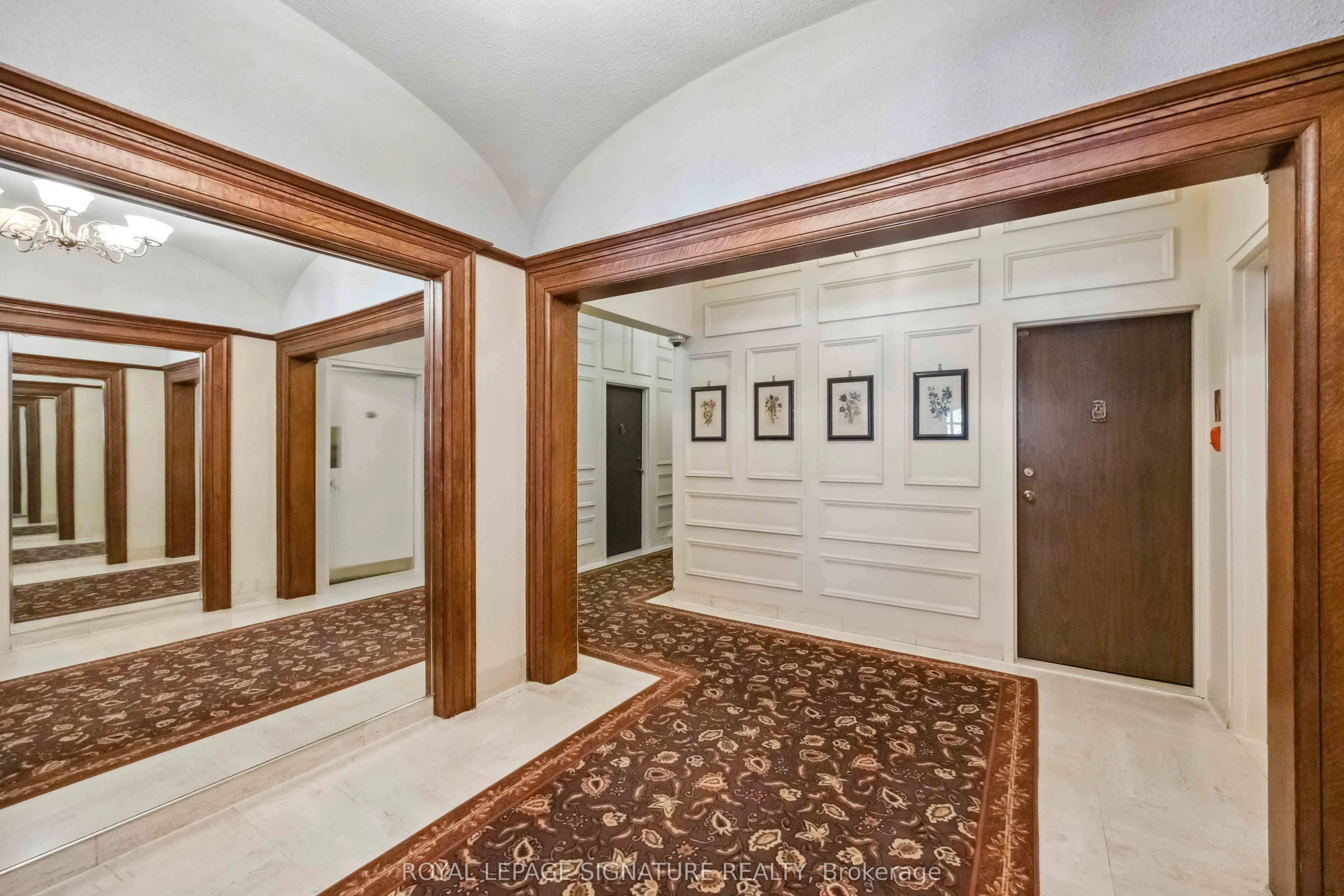 212 St. George Street #201