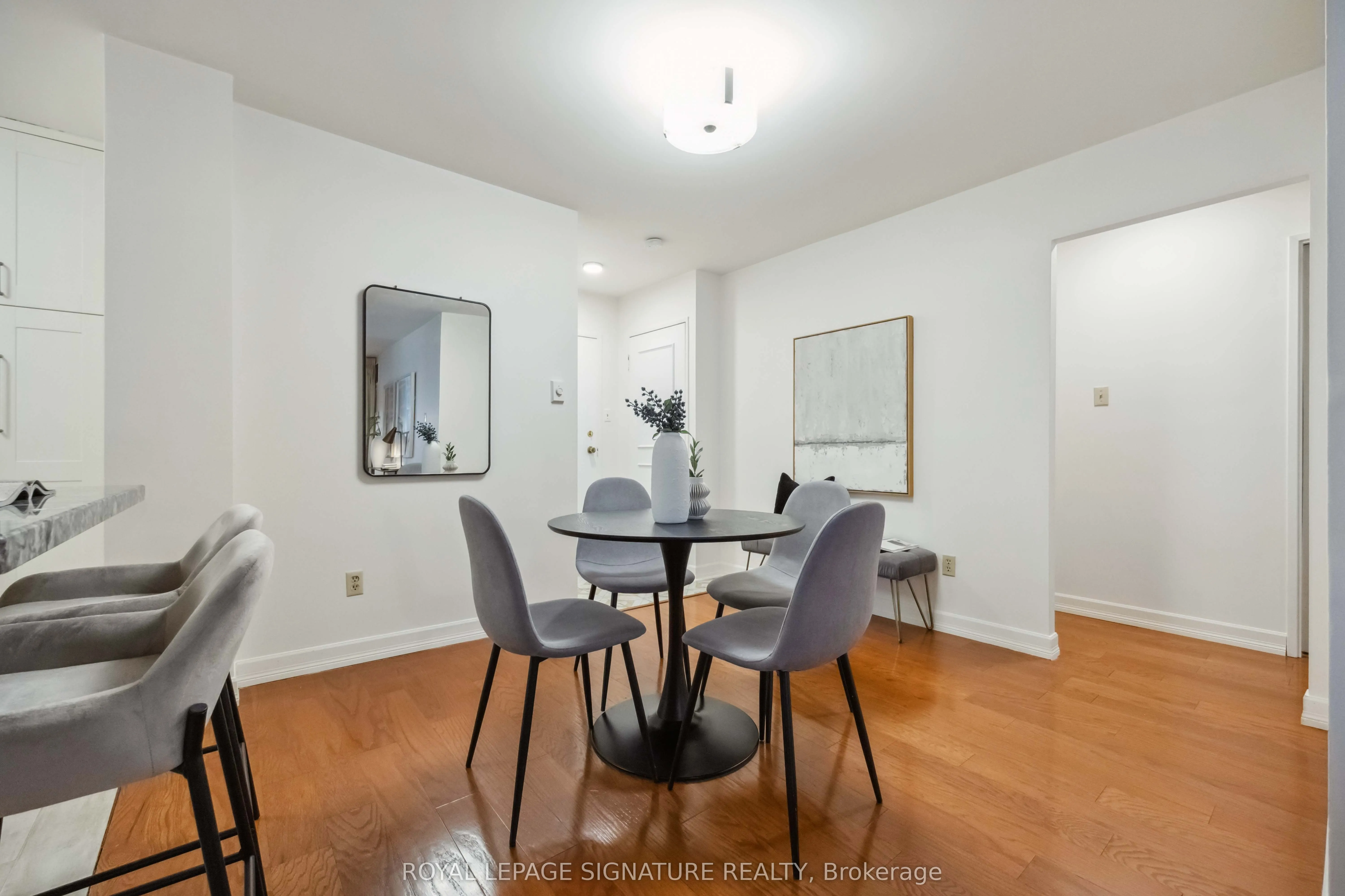 212 St. George Street #201