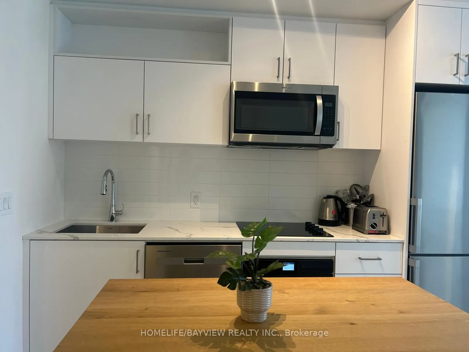 135 Lower Sherbourne Street W, #868