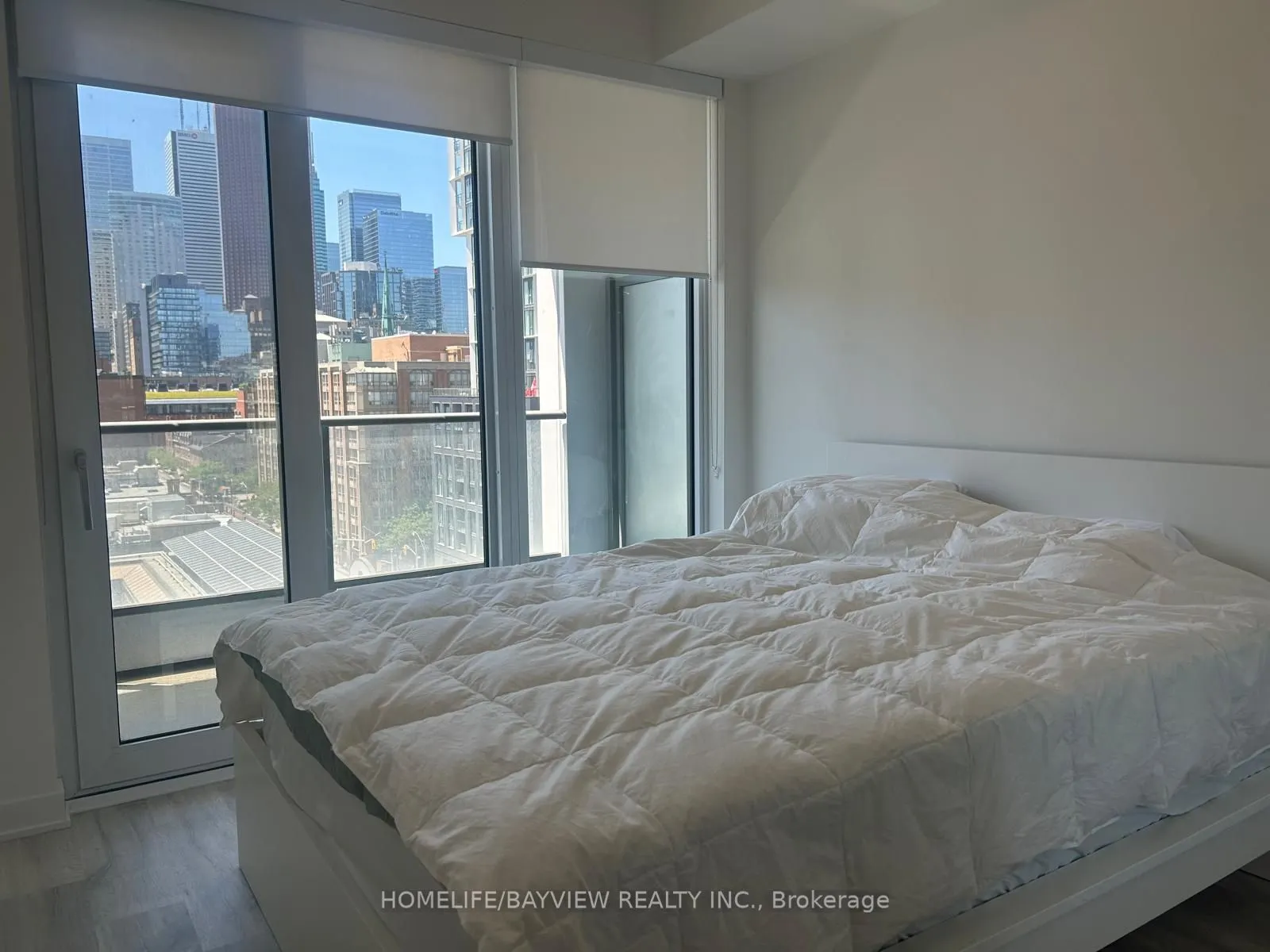 135 Lower Sherbourne Street W, #868