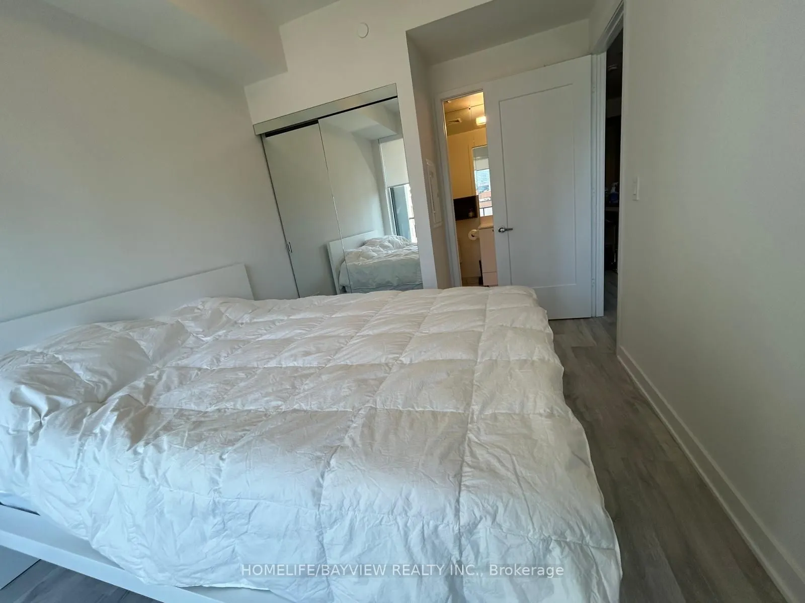 135 Lower Sherbourne Street W, #868