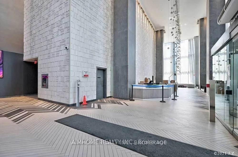 1080 Bay Street, #5103