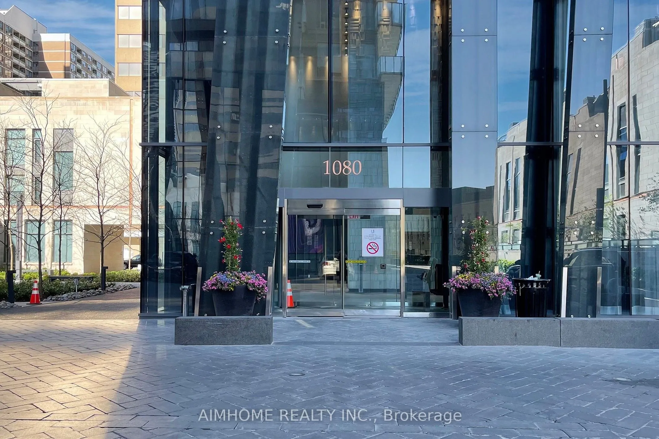 1080 Bay Street, #5103