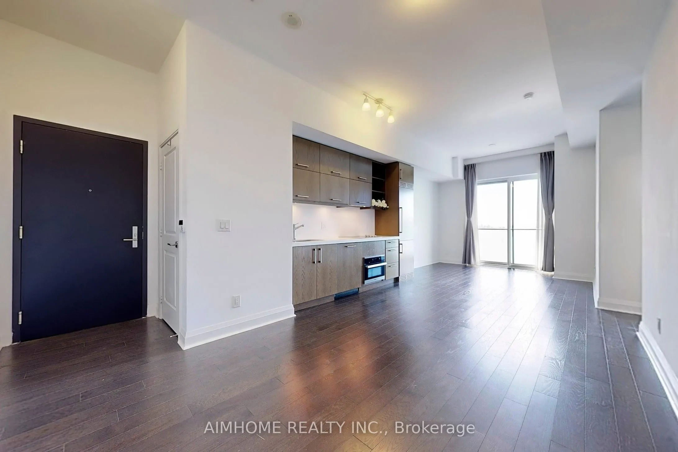 1080 Bay Street, #5103