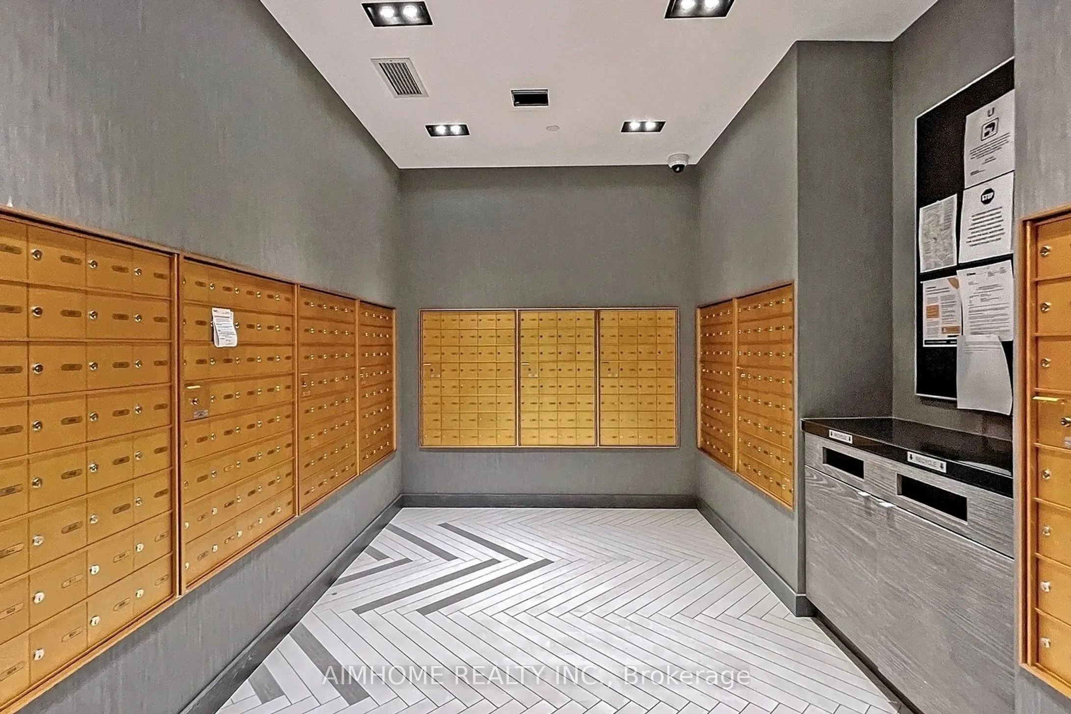 1080 Bay Street, #5103