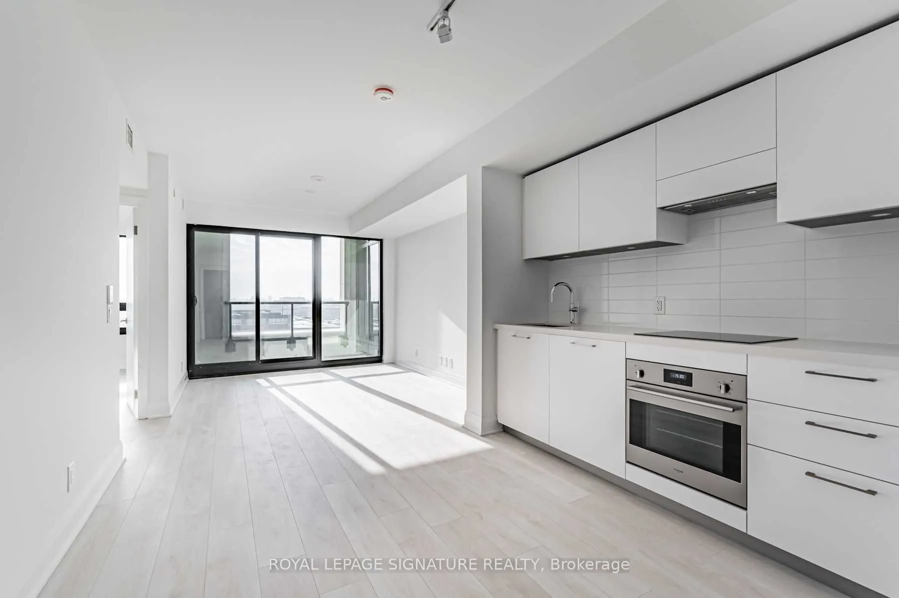 33 Frederick Todd Way, #509
