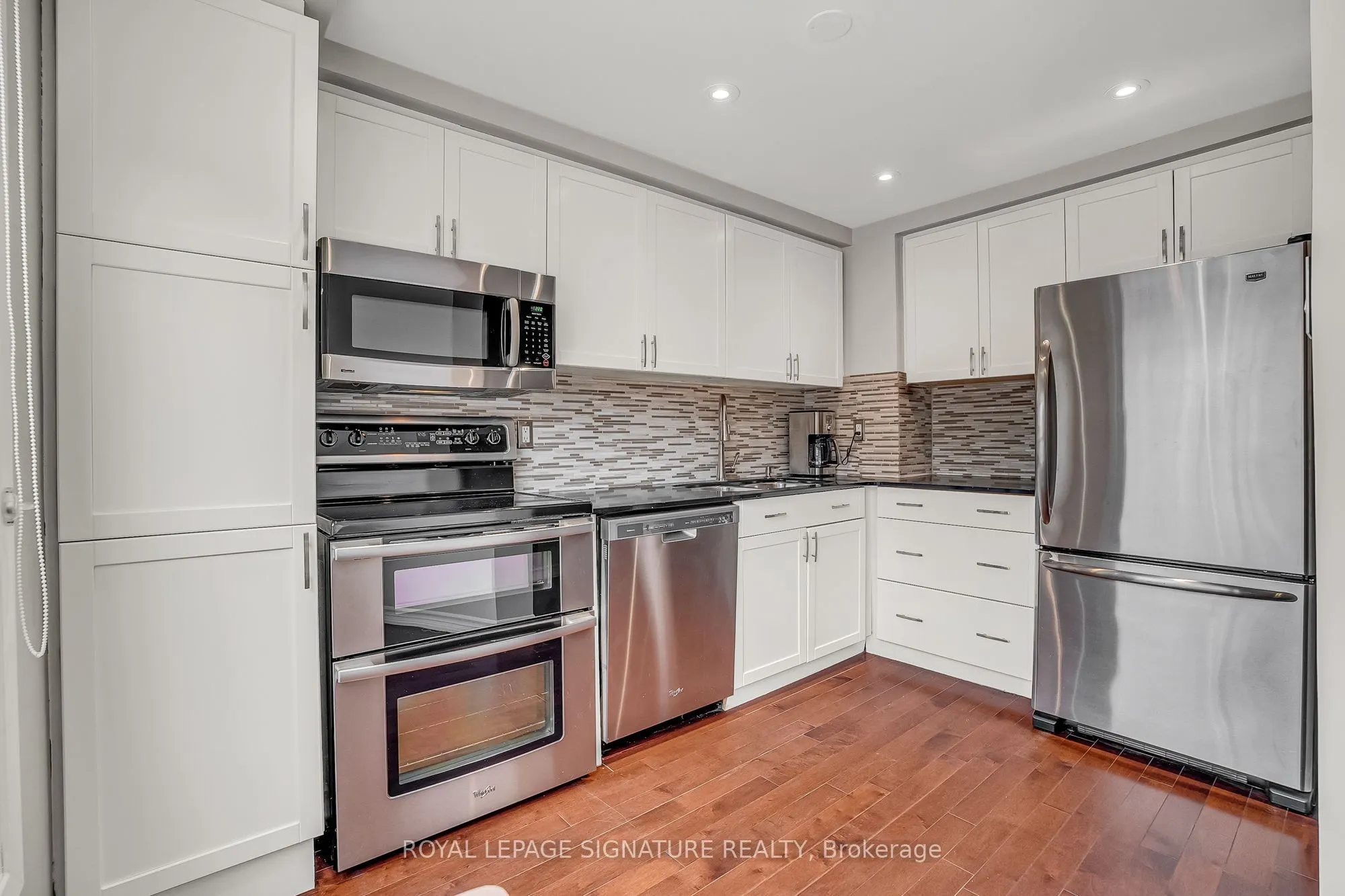 22 Dutch Myrtle Way, #6
