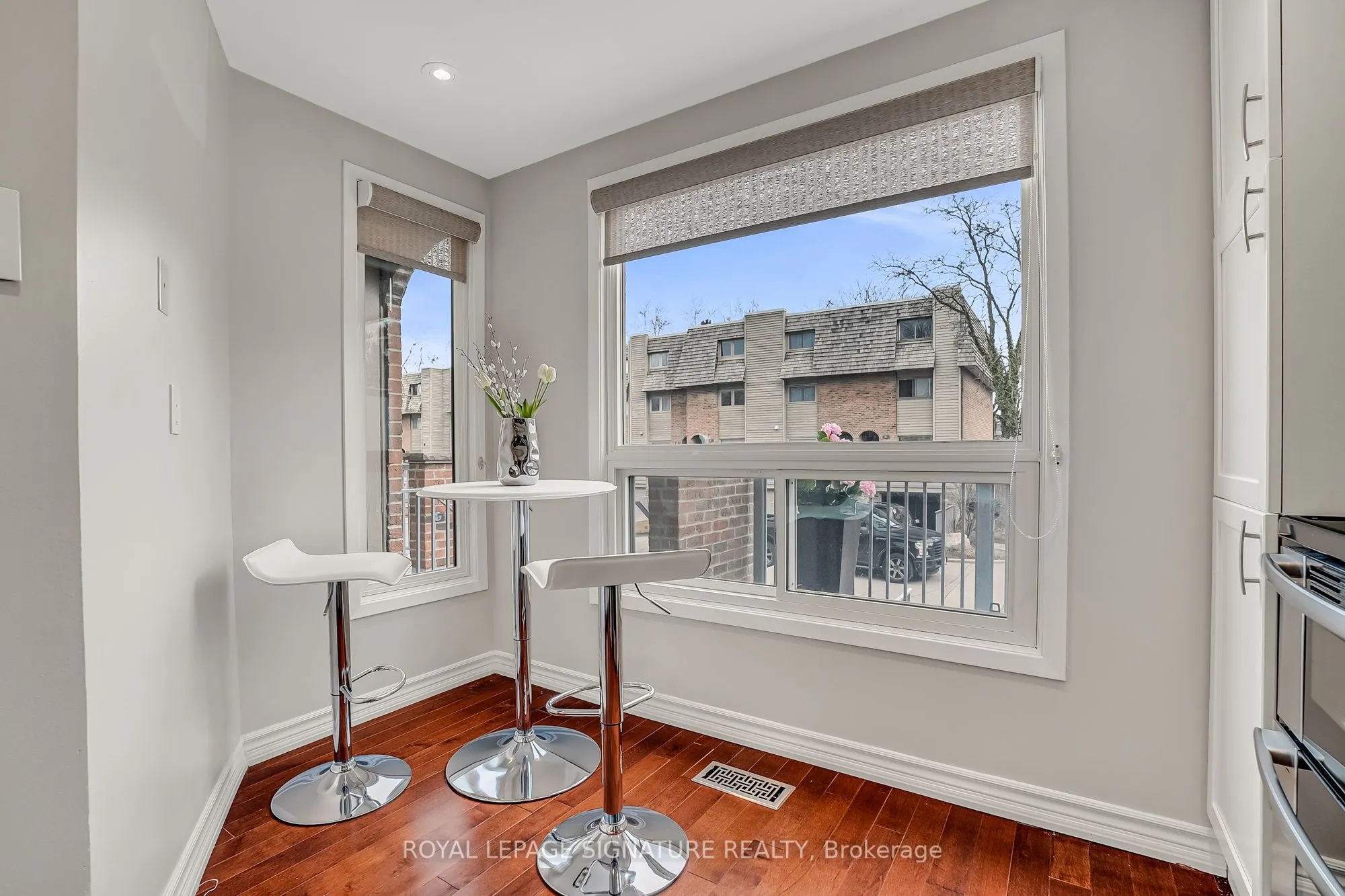 22 Dutch Myrtle Way, #6