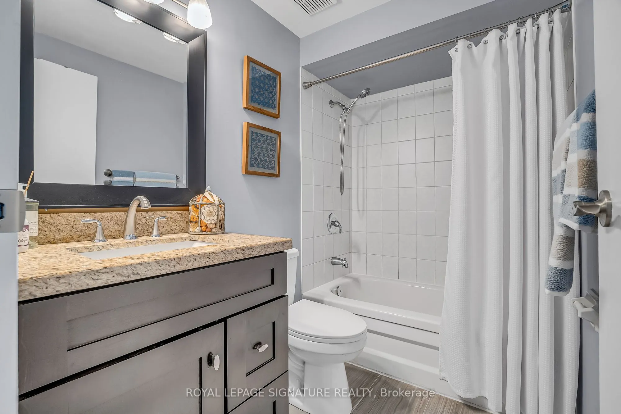 22 Dutch Myrtle Way, #6