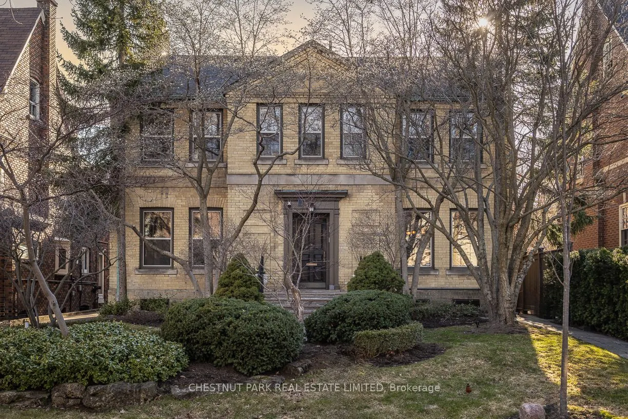 406 Glenayr Road