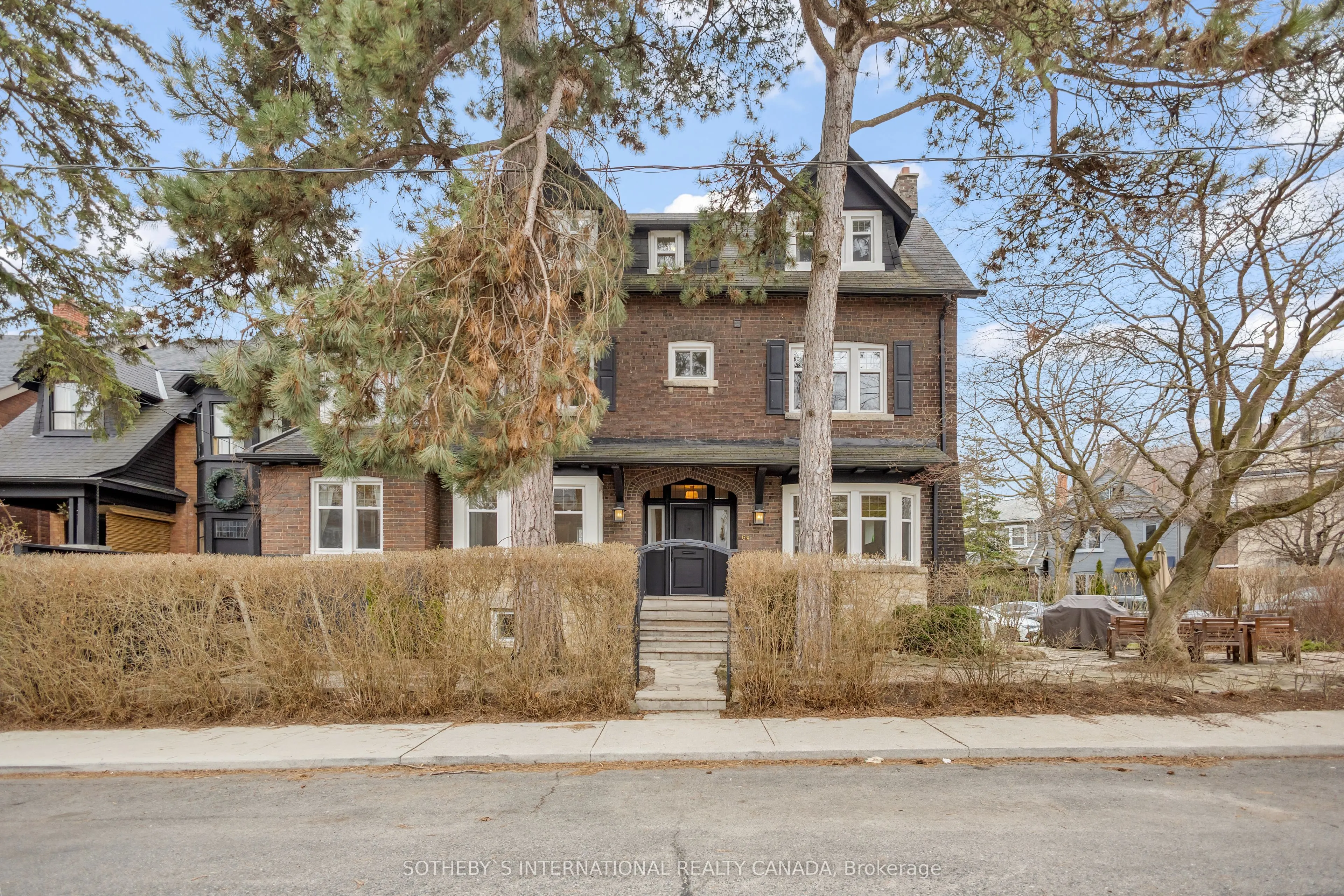 68 Astley Avenue