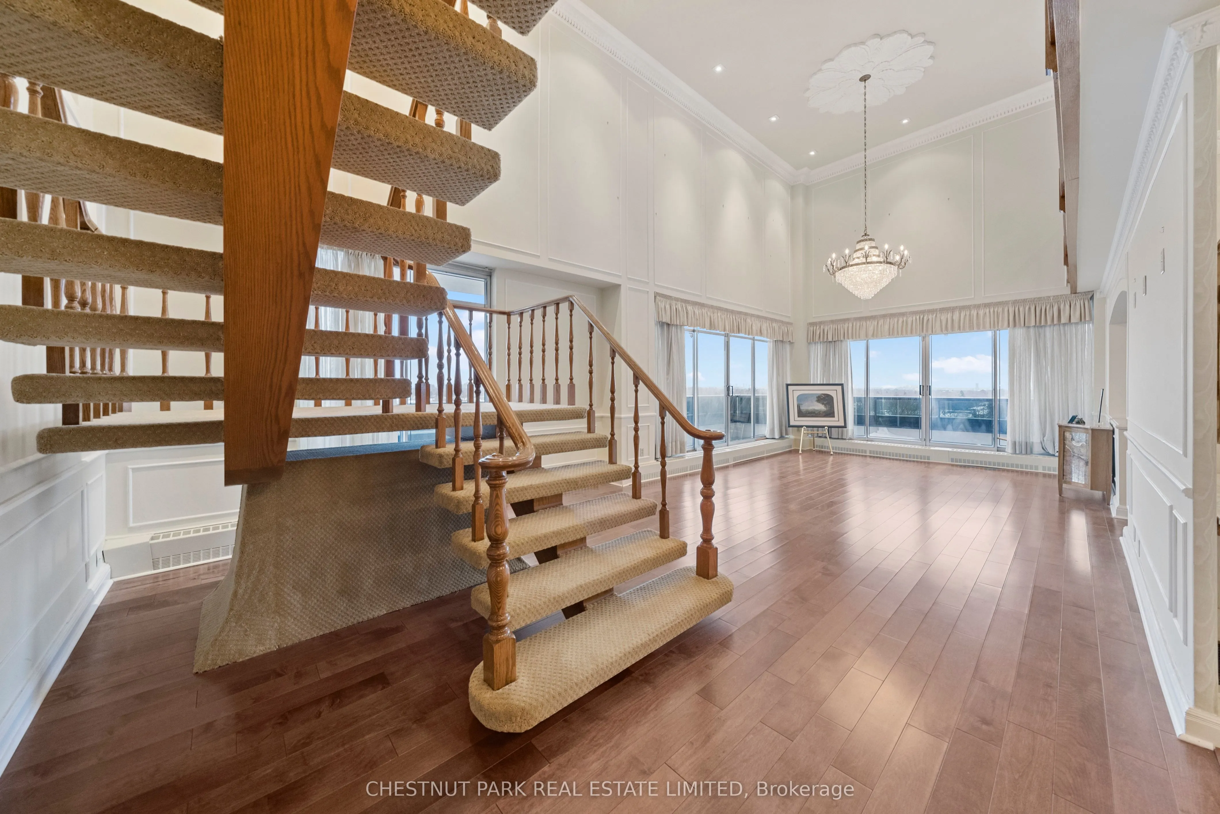 2600 Bathurst Street, #PH 1