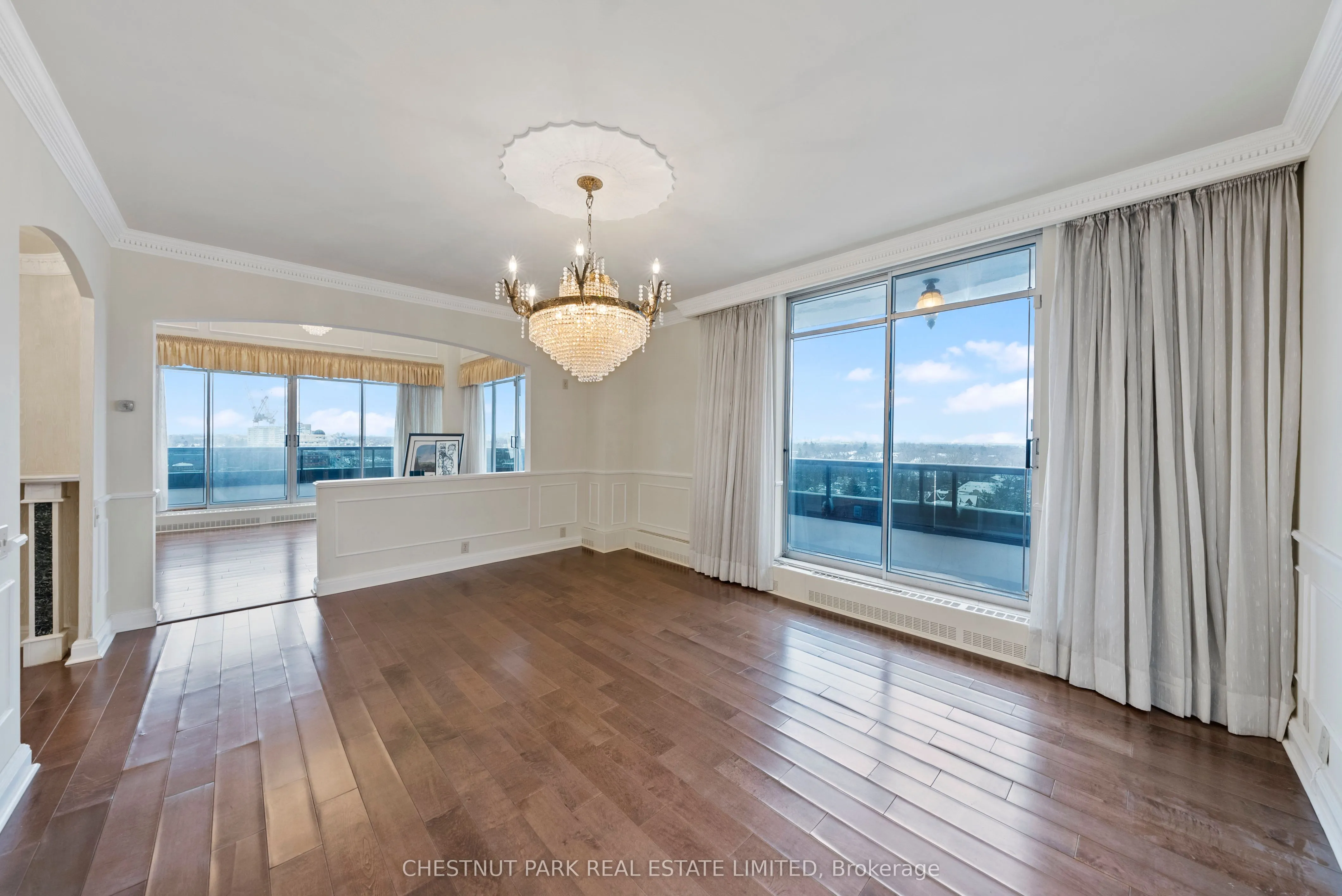 2600 Bathurst Street, #PH 1